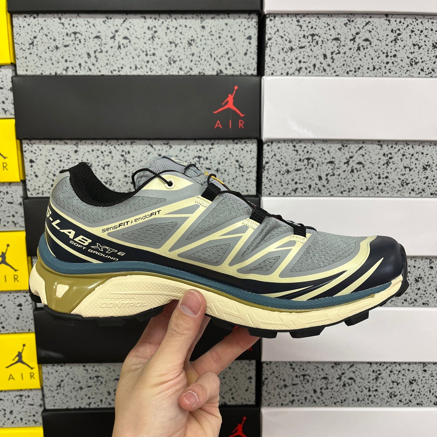 SALOMON-XT-6 'Bleached Sand Cumin'