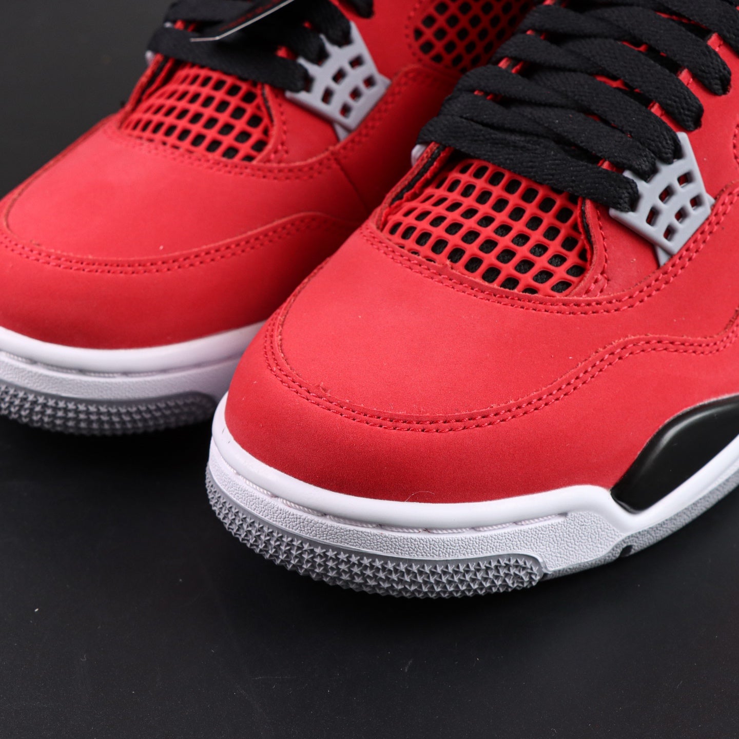 Jordan 4 Retro 'Toro Bravo'