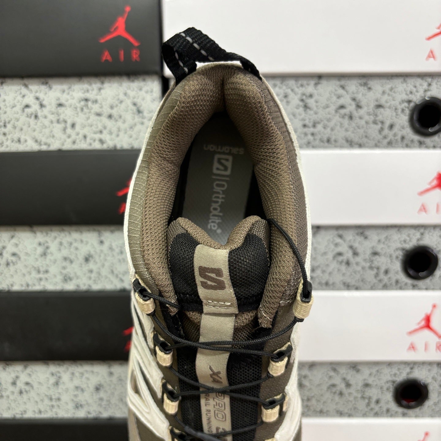 SALOMON-XA Pro 3D Suede 'Falcon Safari'
