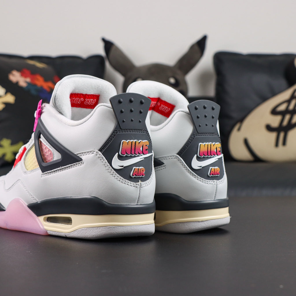Jordan 4 Retro 'Comic'
