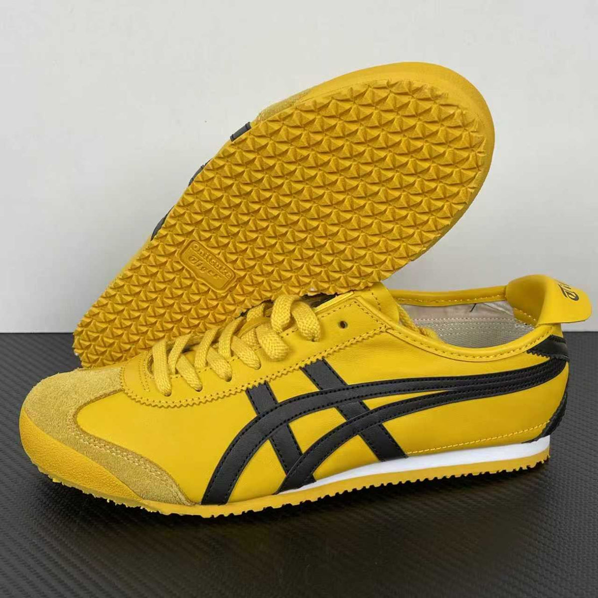 Onitsuka Tiger Mexico 66 'Kill Bill'