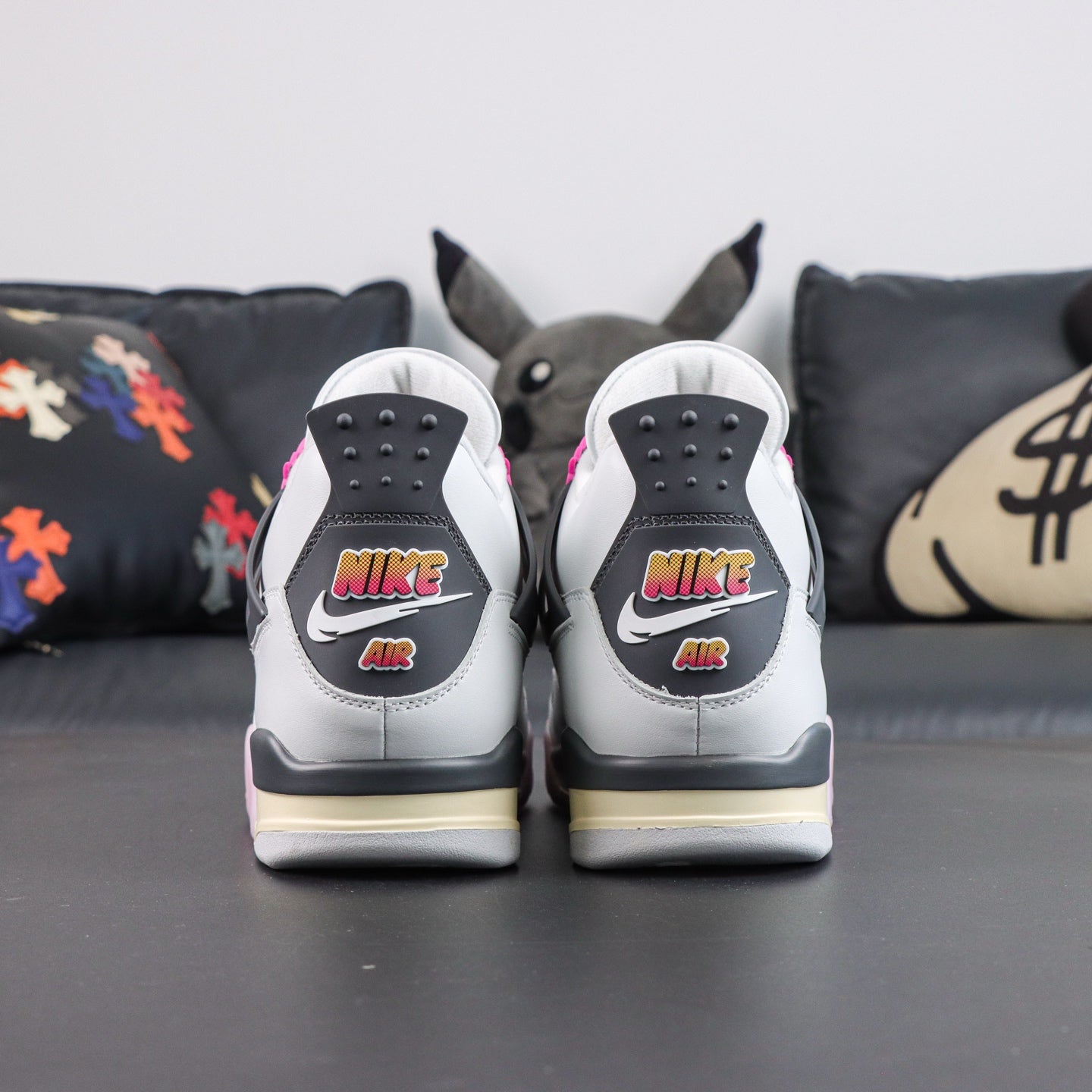 Air Jordan 4 Retro 'Comic'