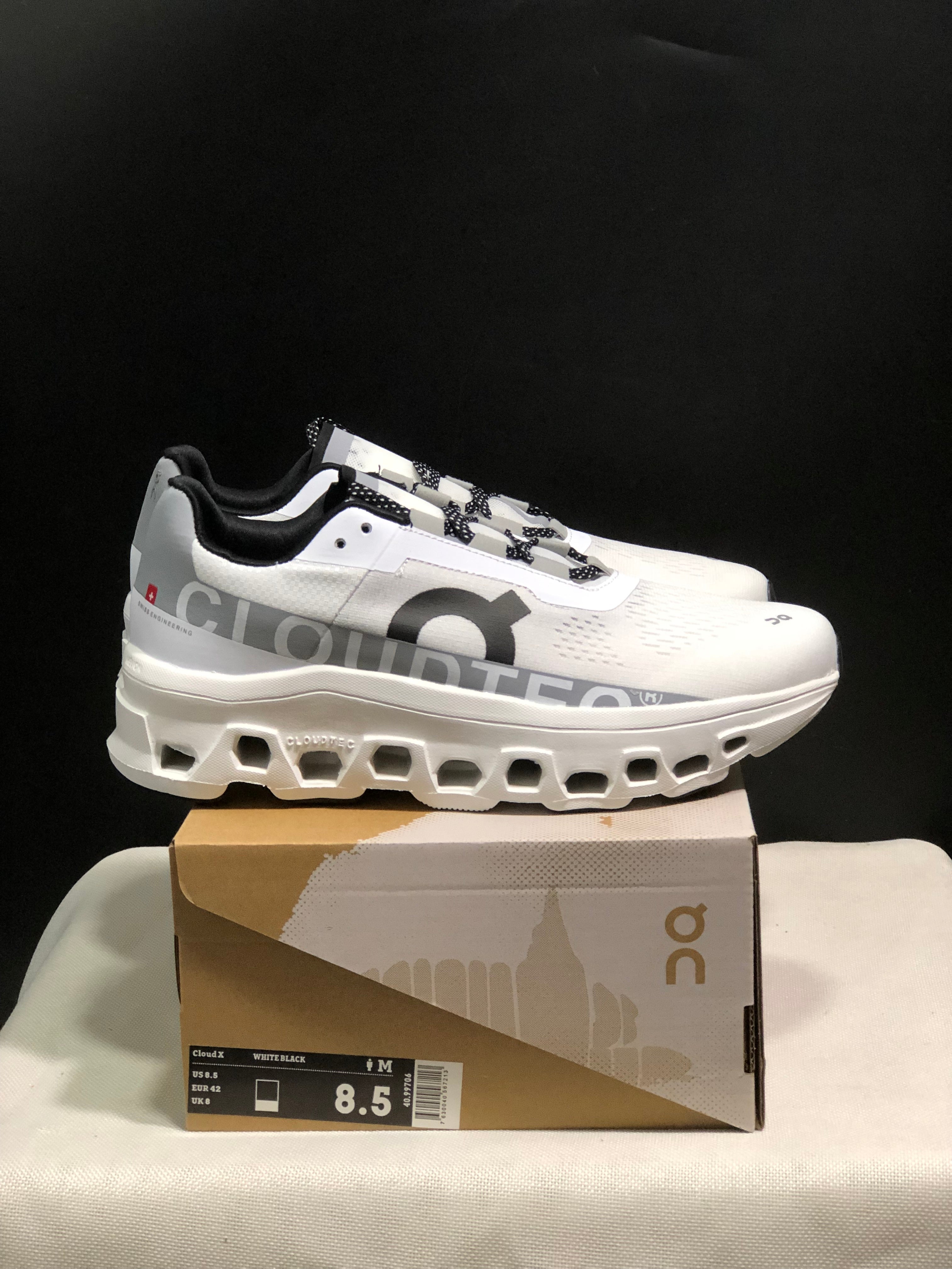 ON - Cloudmonster 'White | Black'
