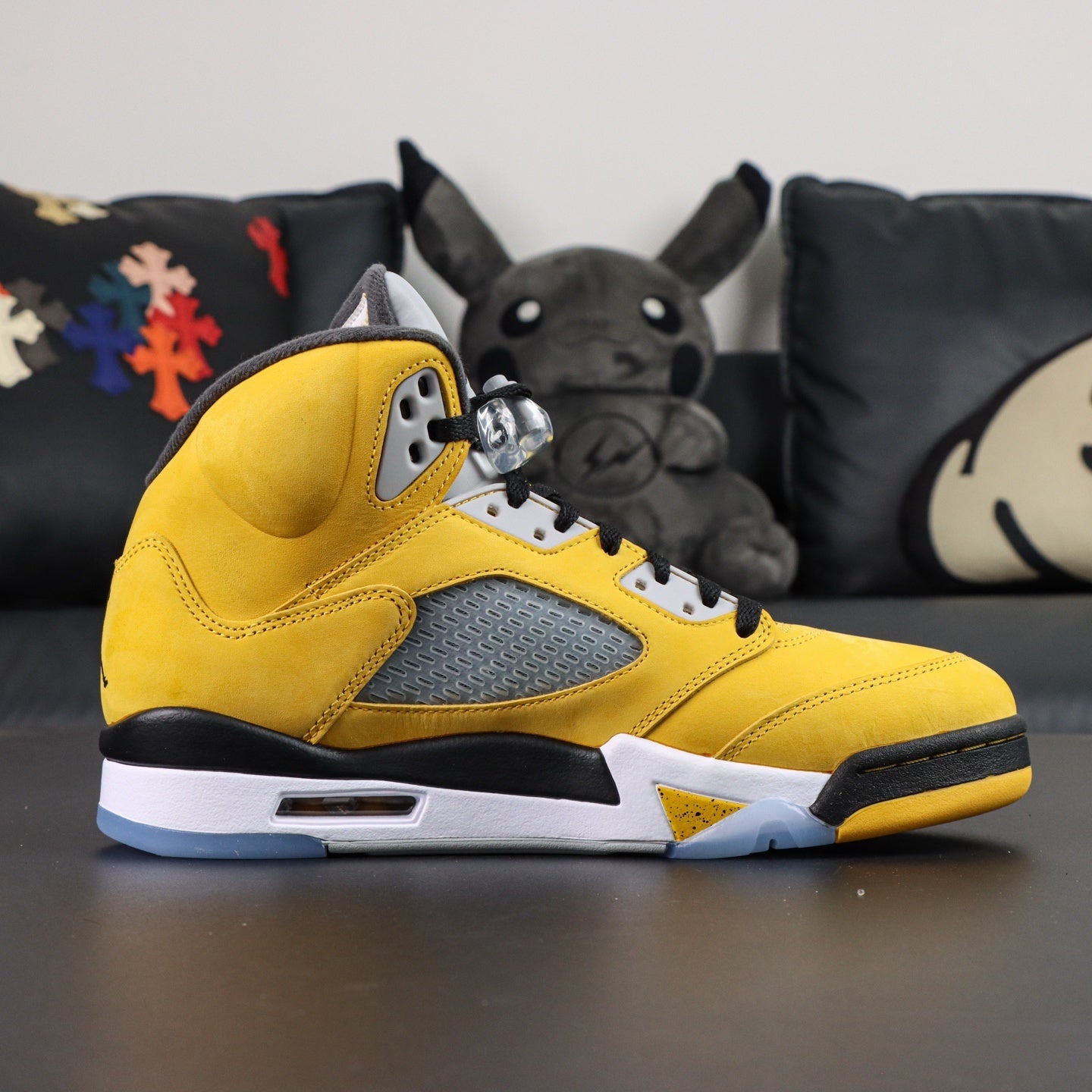 Jordan 5 'Tokyo' 2025