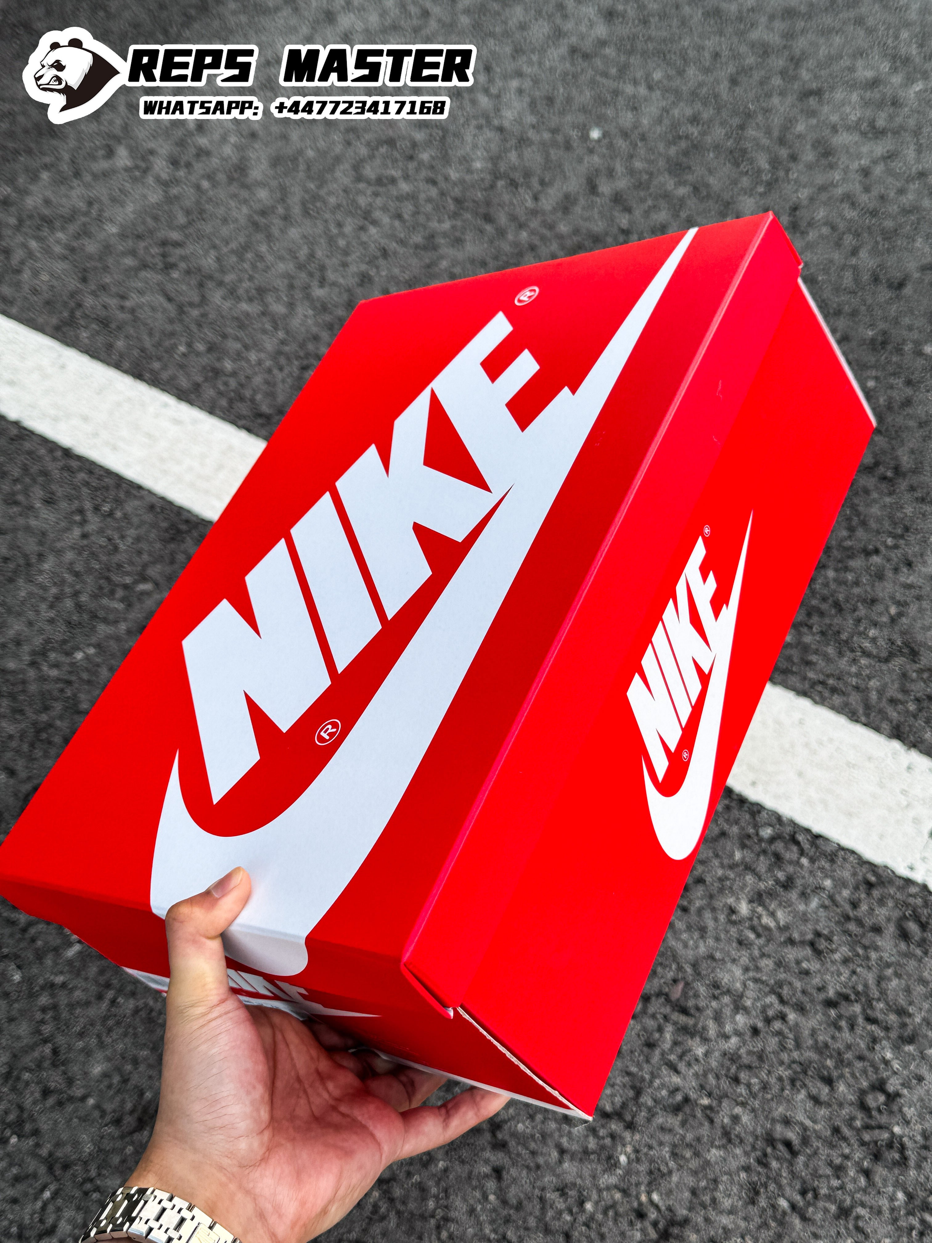 Jordan 1 High x Travis Scott 'Chicago'
