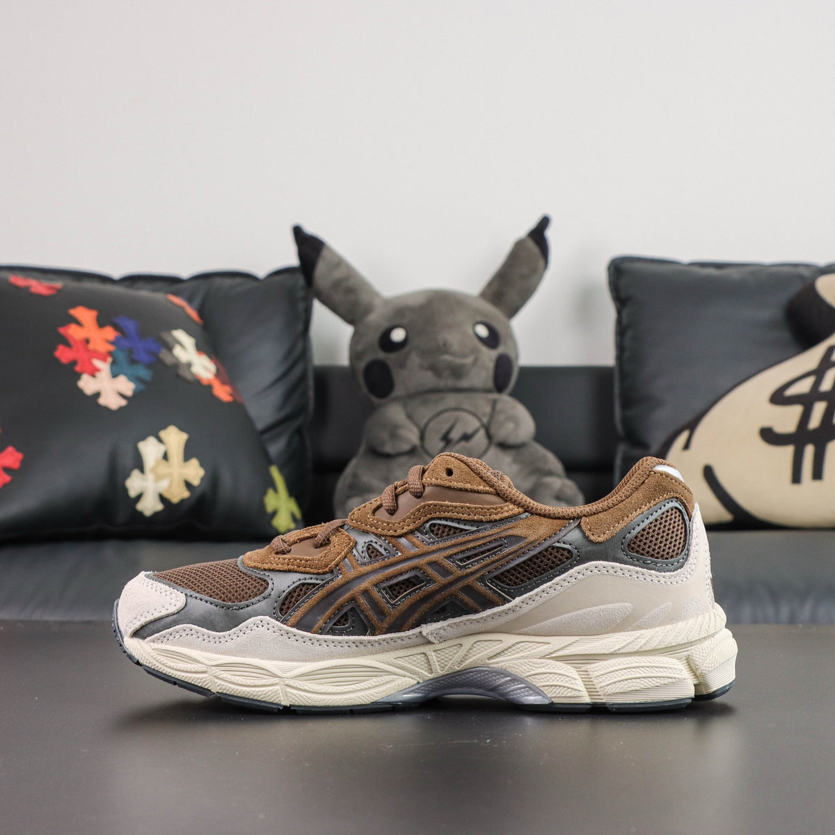 ASICS-Gel-NYC Brown Storm Black Coffee