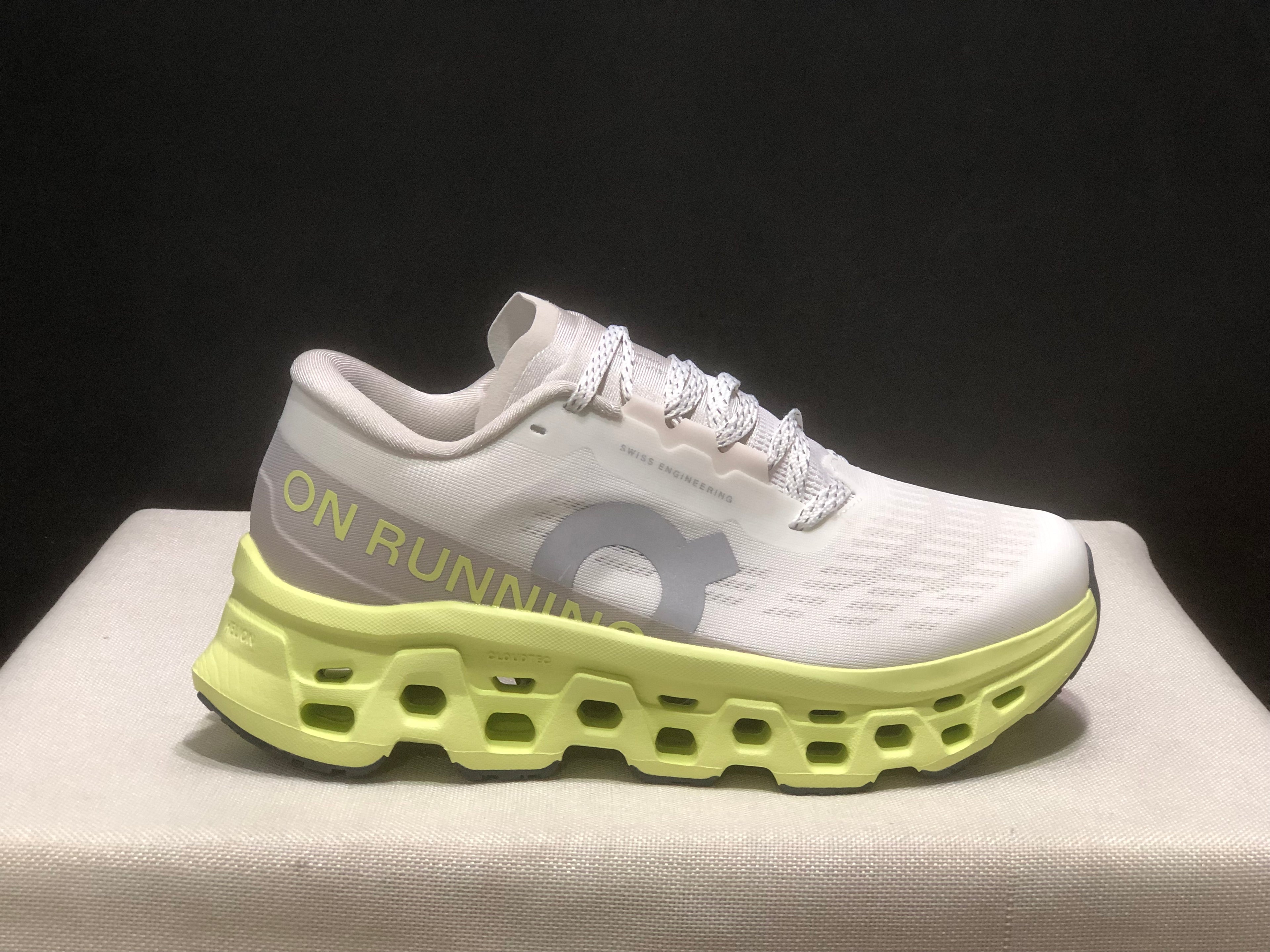 ON - Cloudmonster 3 'Ivory | Limelight'