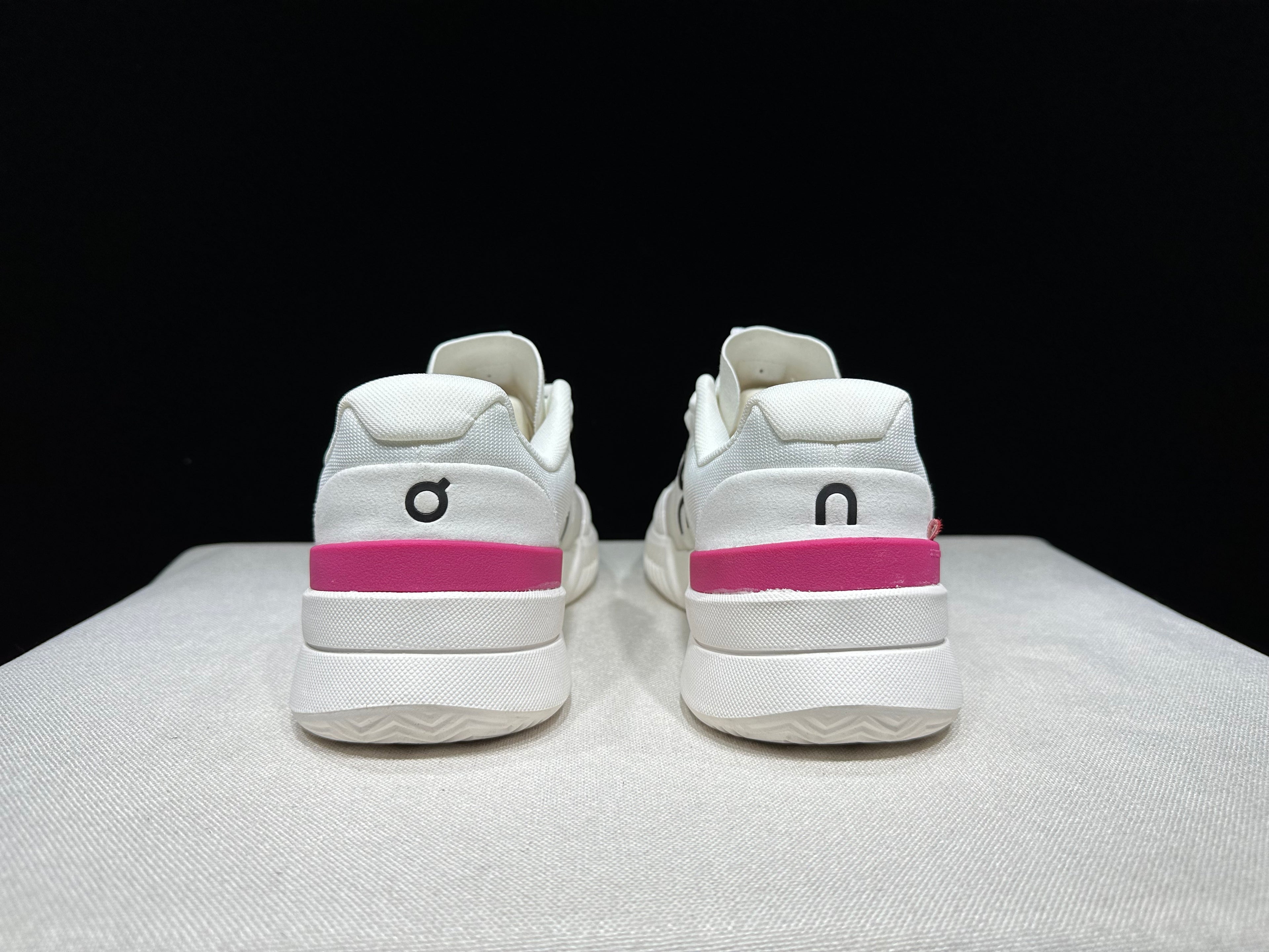 THE ROGER Pro 2 'White | Pink'