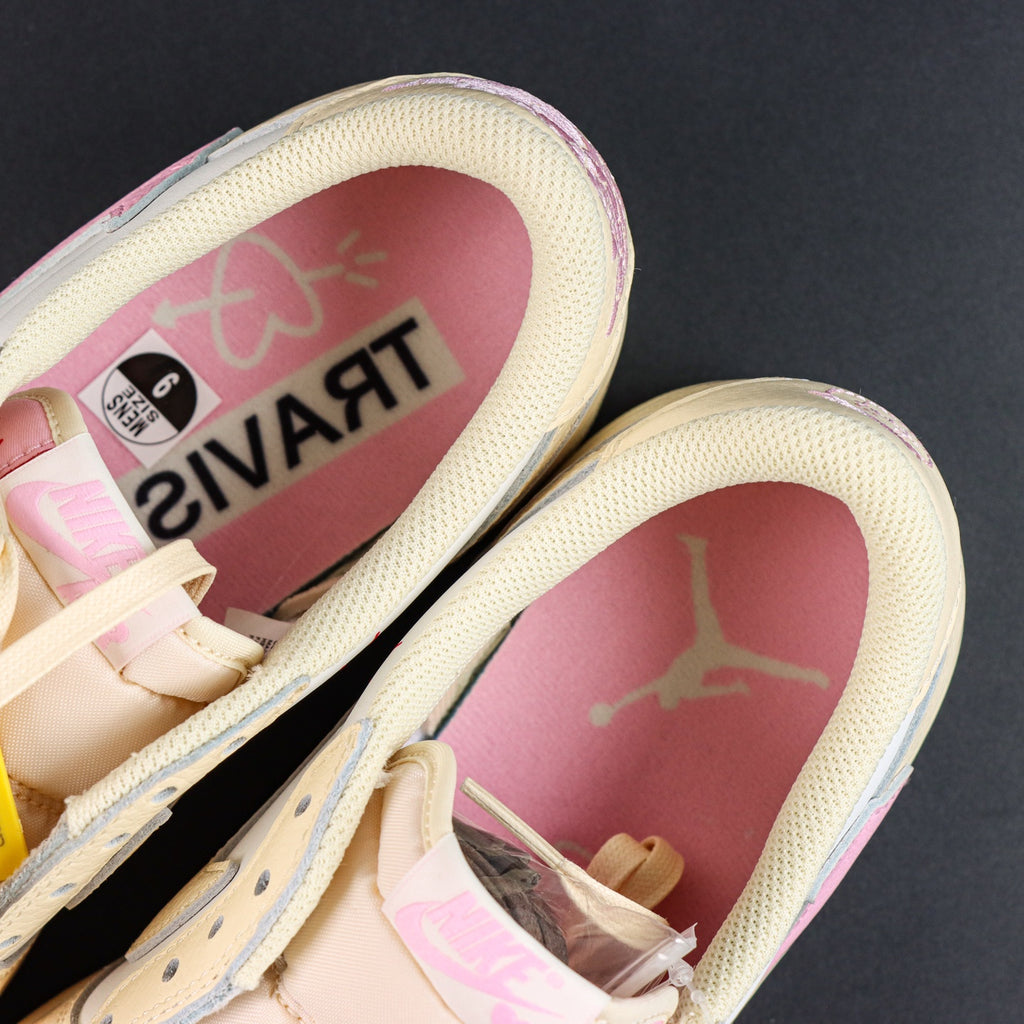Jordan 1 Low OG x Travis Scott 'Shy Pink'