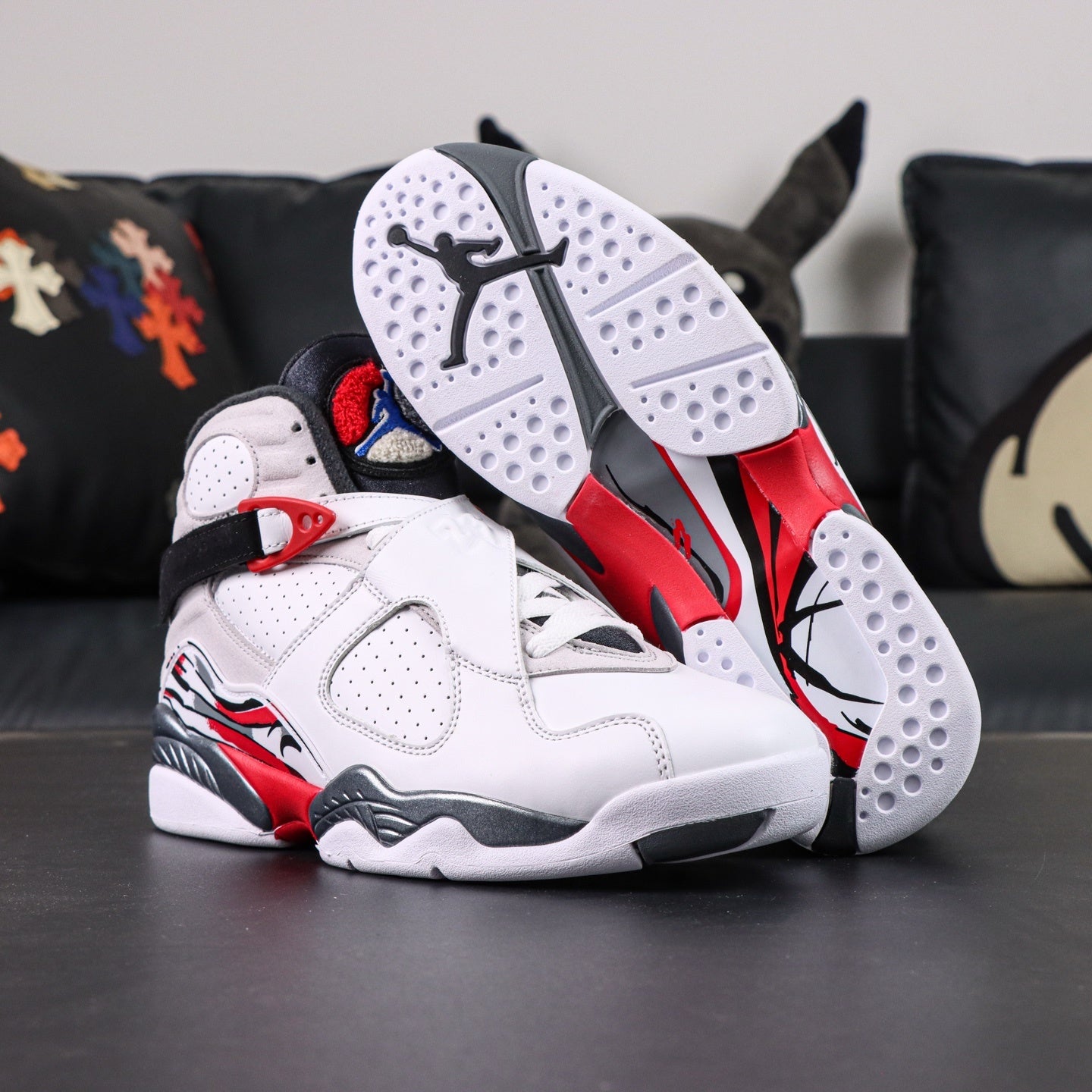 Jordan 8 'Bugs Bunny' 2025