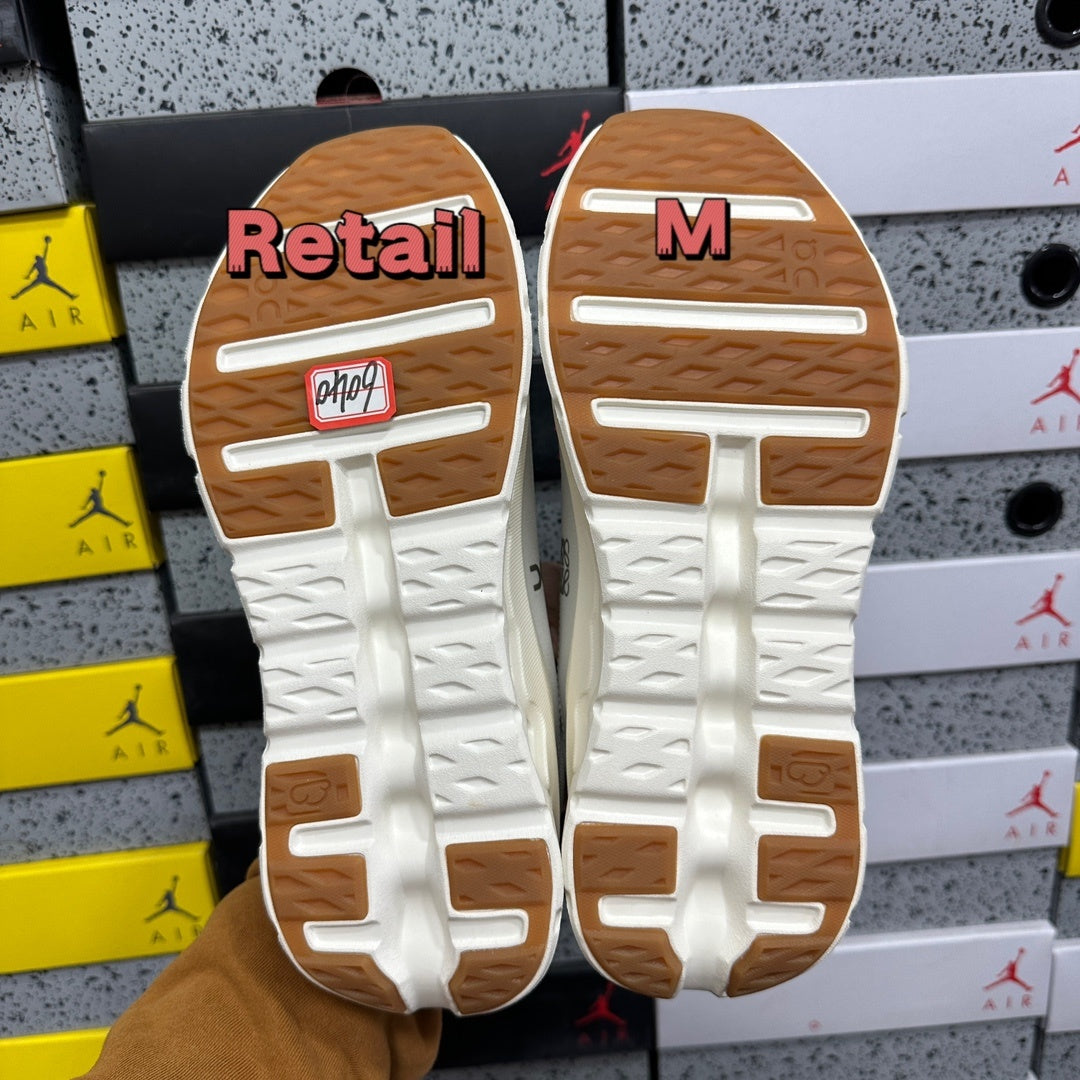 ON - Cloudtilt 2.0 x LOEWE 'White Khaki'