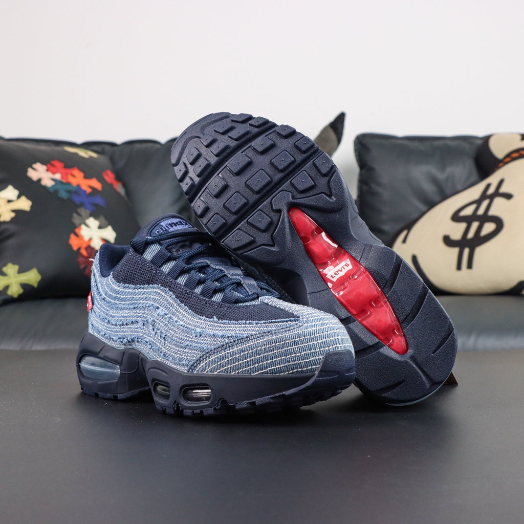 Nike Air Max 95 x Levi's® 'Obsidian'
