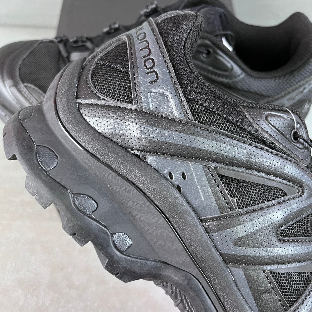 SALOMON-XT-Quest ADV 'Black / Black Phantom'