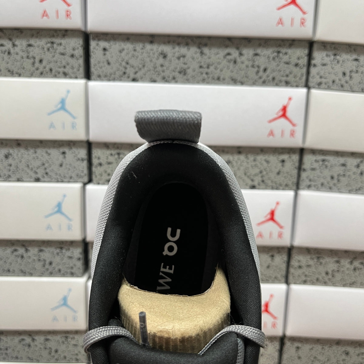 ON - Cloudtilt 2.0 x LOEWE 'Grey'