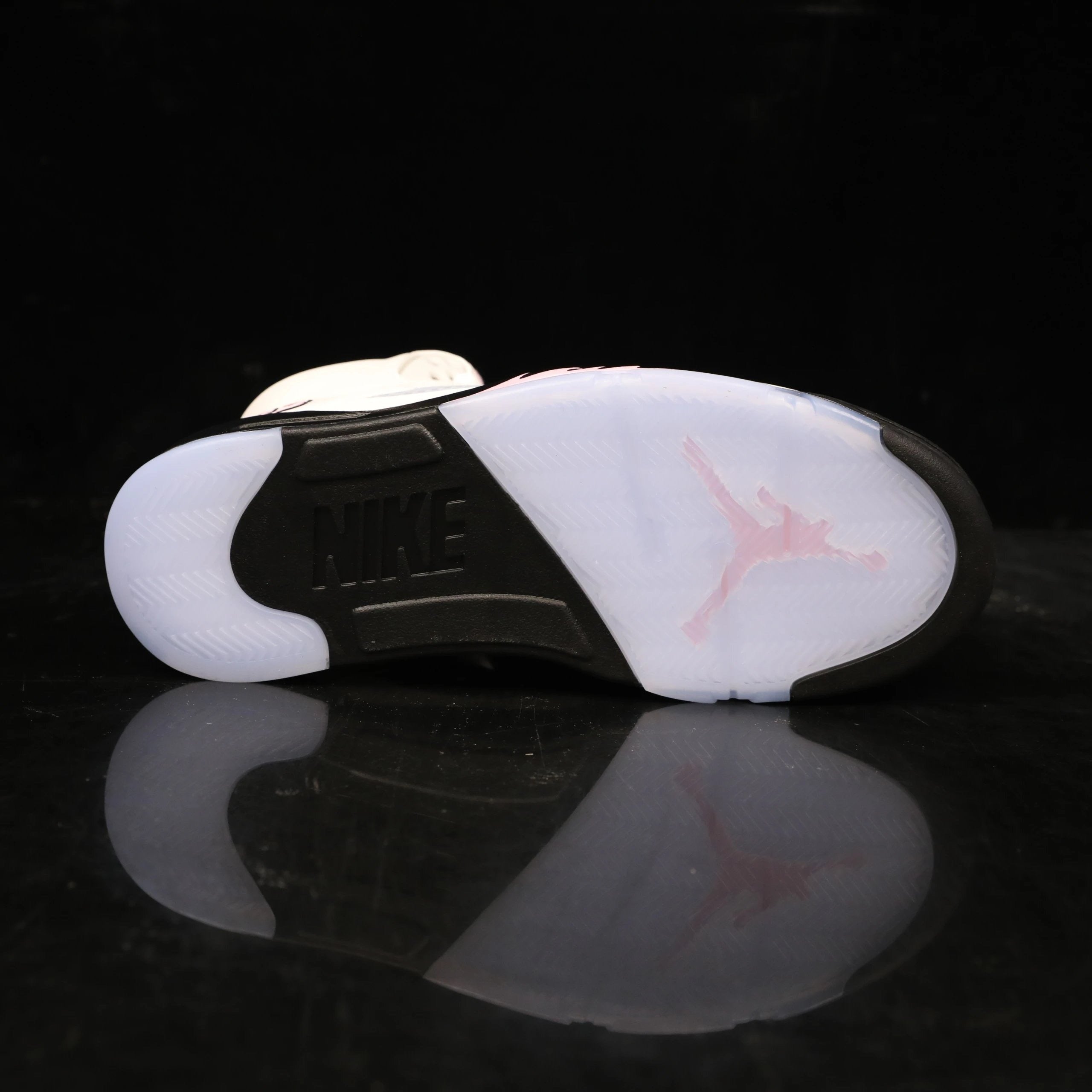 Jordan 5 Retro 'Medium Soft Pink'