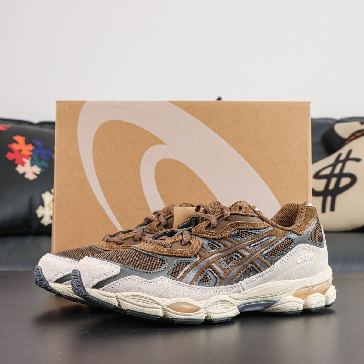 ASICS-Gel-NYC Brown Storm Black Coffee
