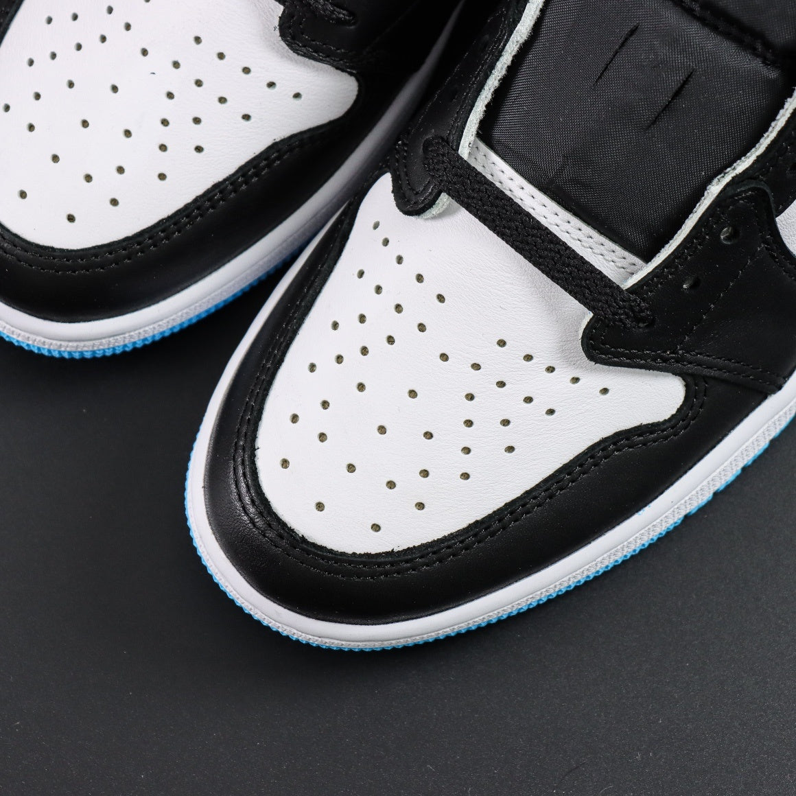 Jordan 1 Low OG 'Dark Powder Blue'