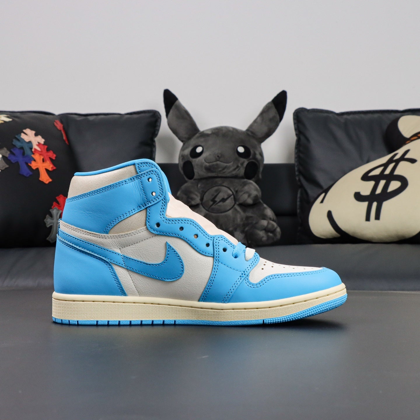 Jordan 1 Retro High 'UNC Reimagined'