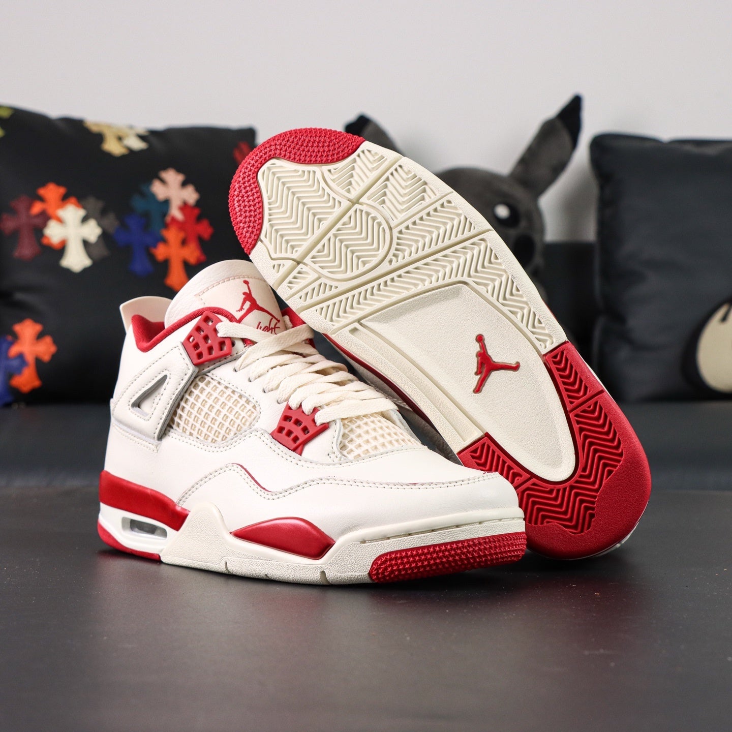 Jordan 4 'Pale Ivory Tough Red'