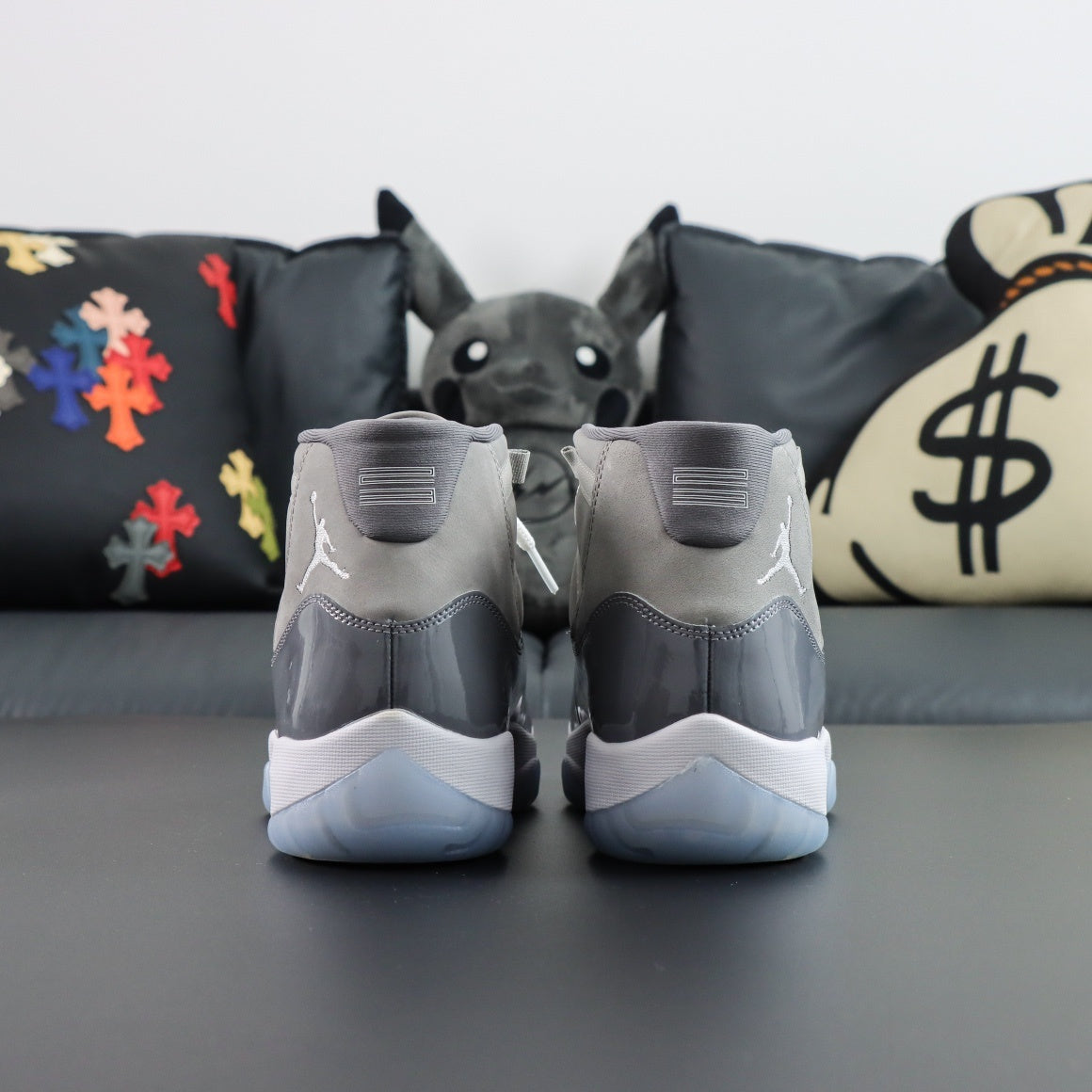 Jordan 11 Retro 'Cool Grey'
