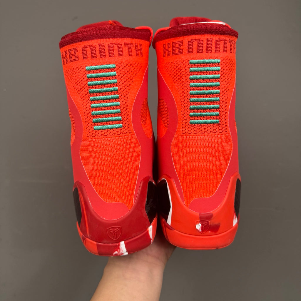 Kobe 9 Elite High Christmas