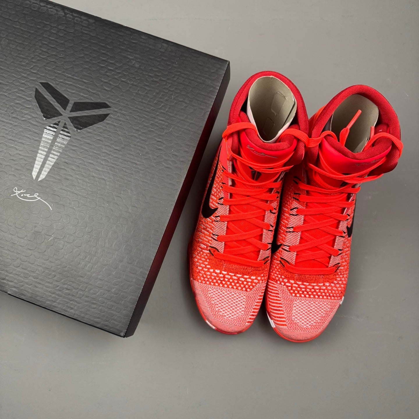 Kobe 9 Elite High Christmas