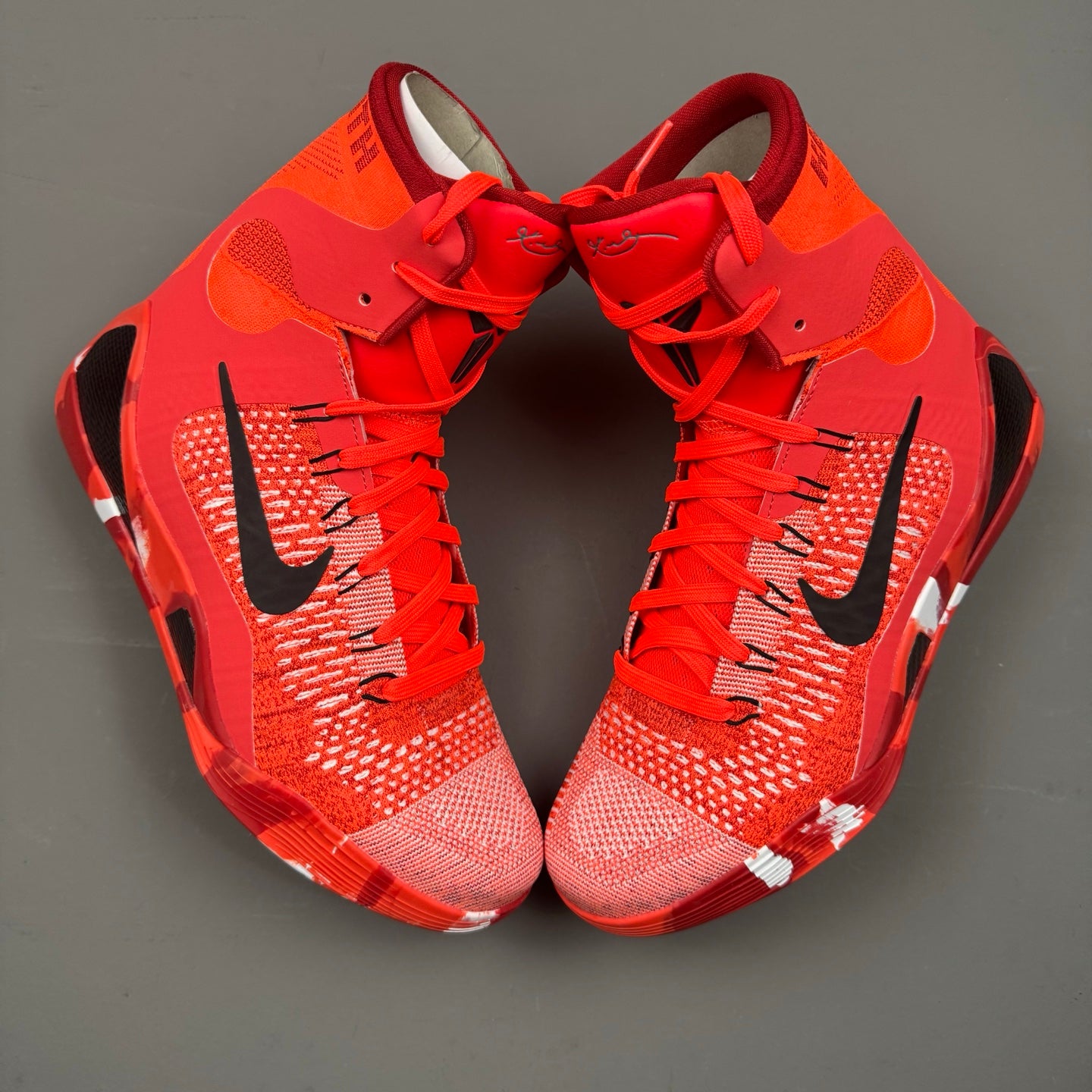 Kobe 9 Elite High Christmas