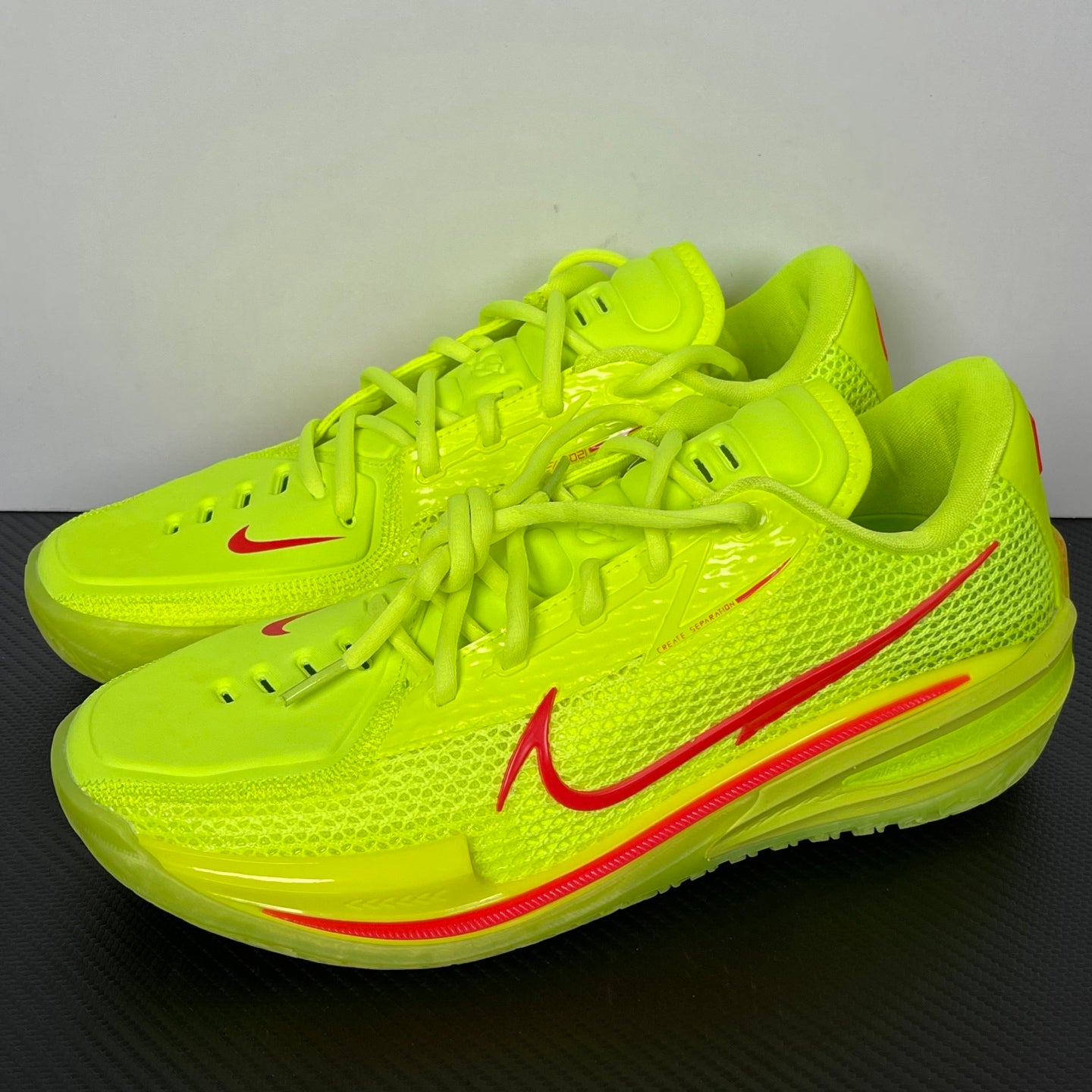 GT Cut 1 EYBL Volt
