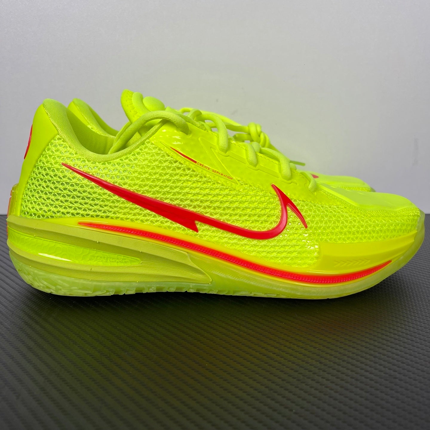 GT Cut 1 EYBL Volt
