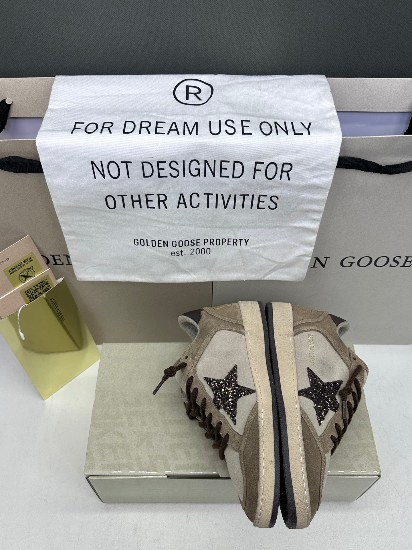 Golden Goose Ball-Star 'Beige Suede Dark Brown Glitter Star/Dark Brown Tab