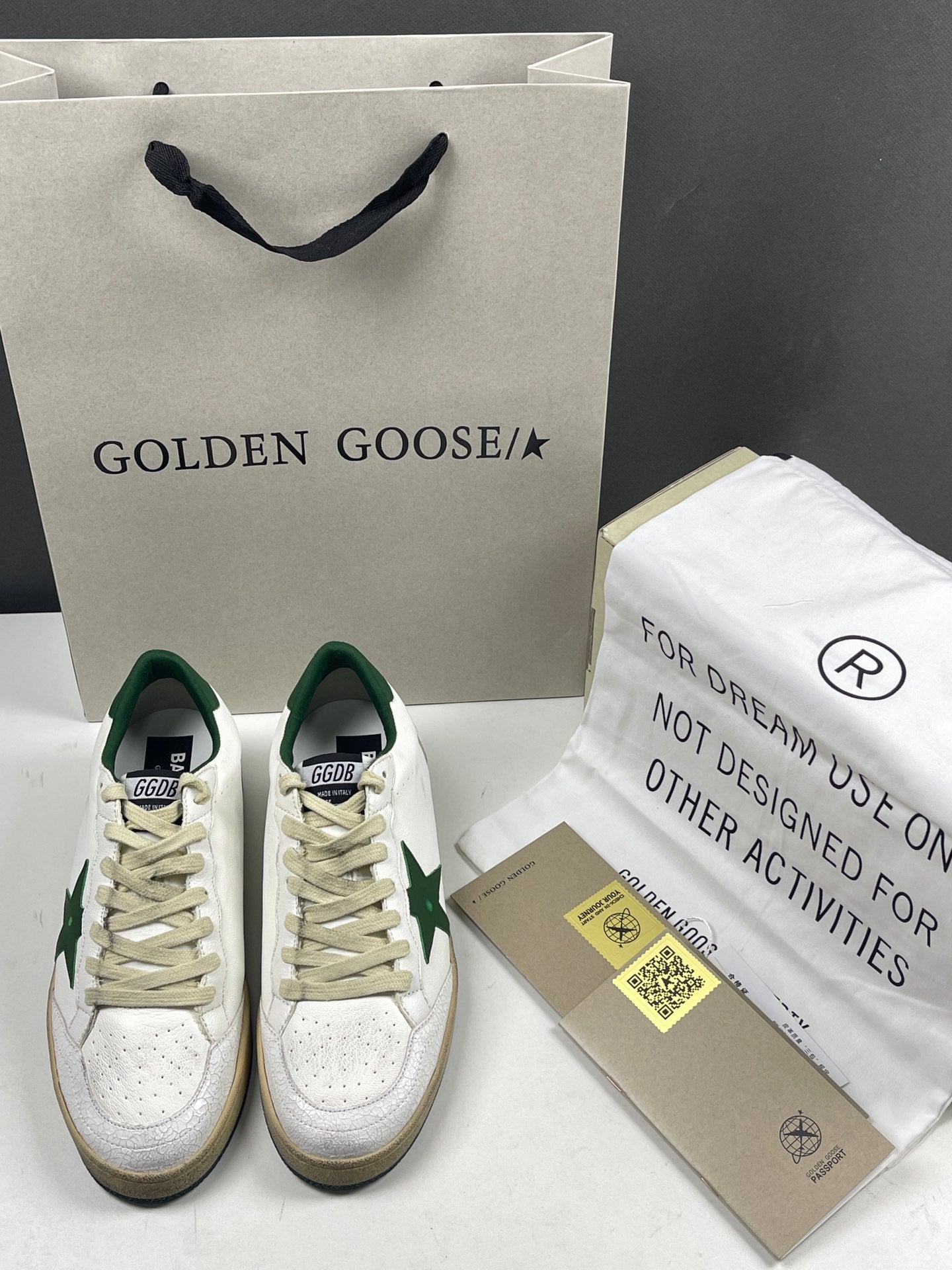 Golden Goose Ball-Star 'Green Leather Star & Heel Tab'