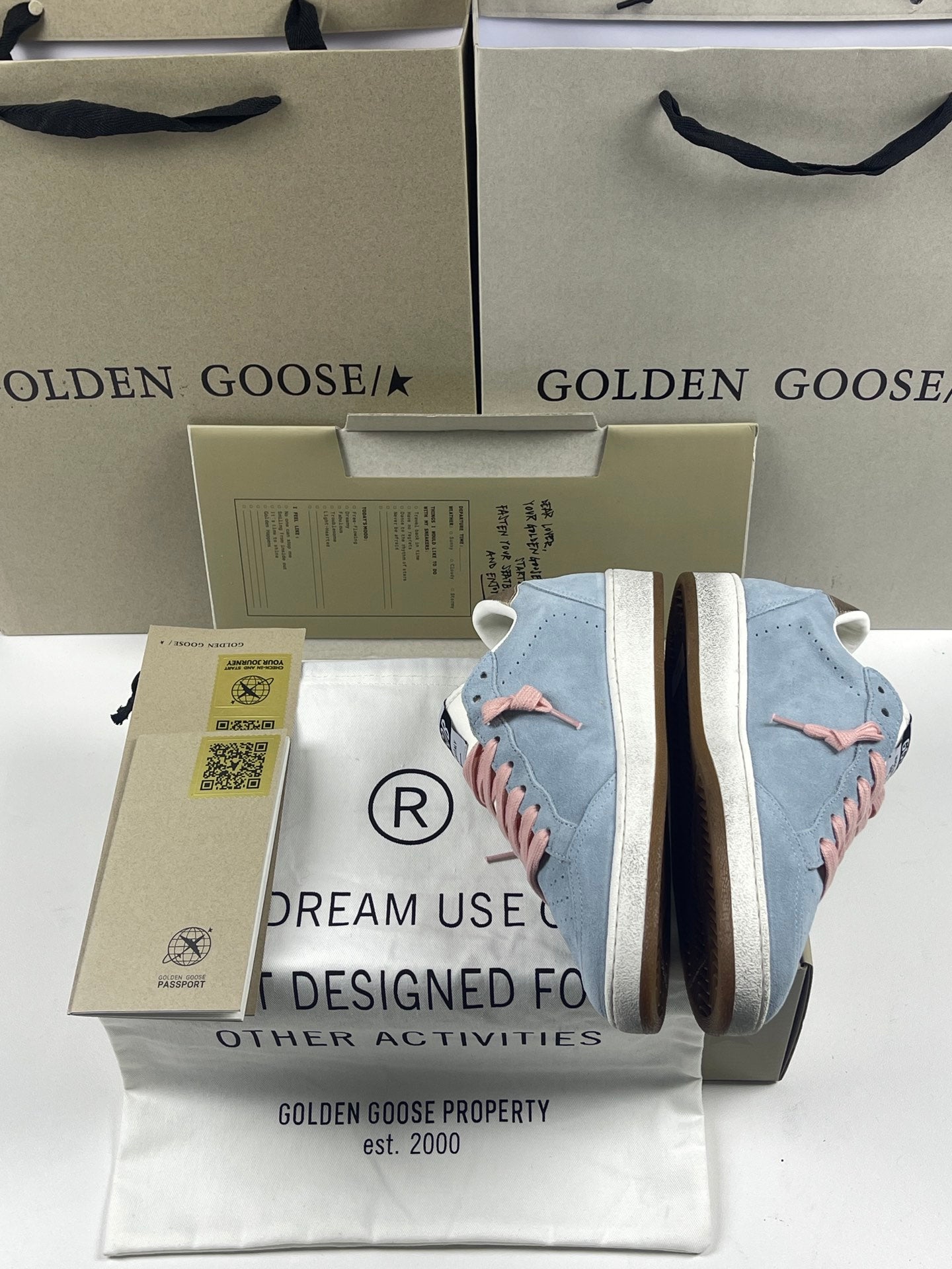 Golden Goose Ball-Star 'Misty Blue Suede Beige Star/Gold Heel Tab'