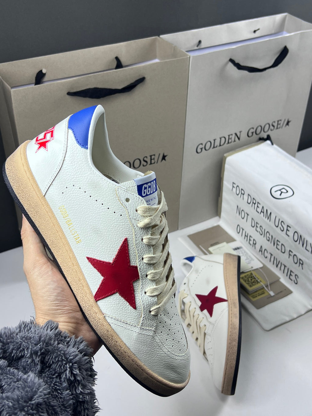Golden Goose Ball-Star 'Red Star/Blue Heel Tab'