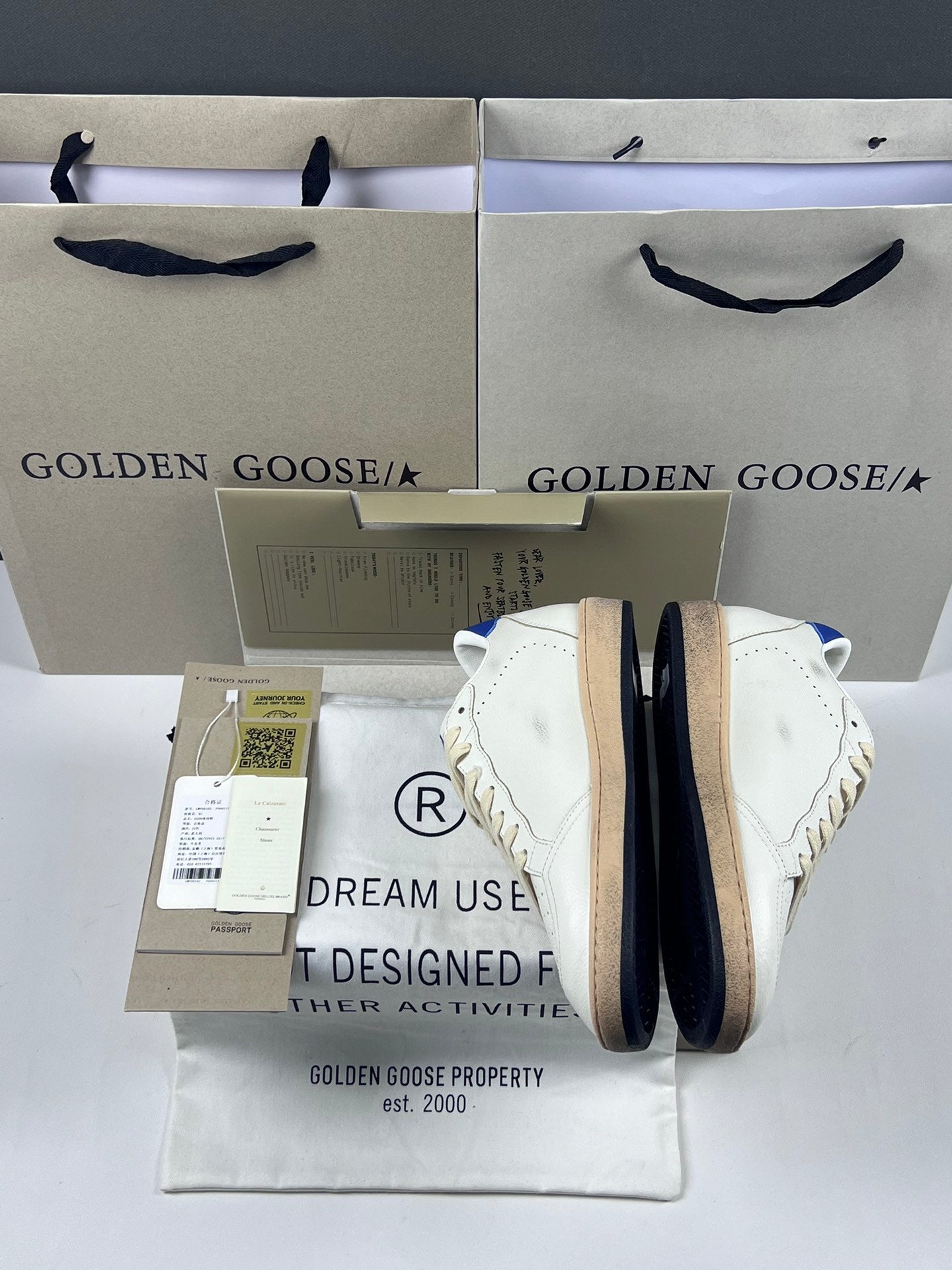 Golden Goose Ball-Star 'Red Star/Blue Heel Tab'