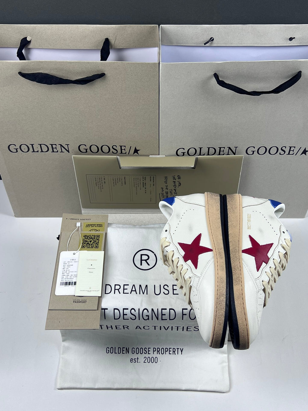 Golden Goose Ball-Star 'Red Star/Blue Heel Tab'