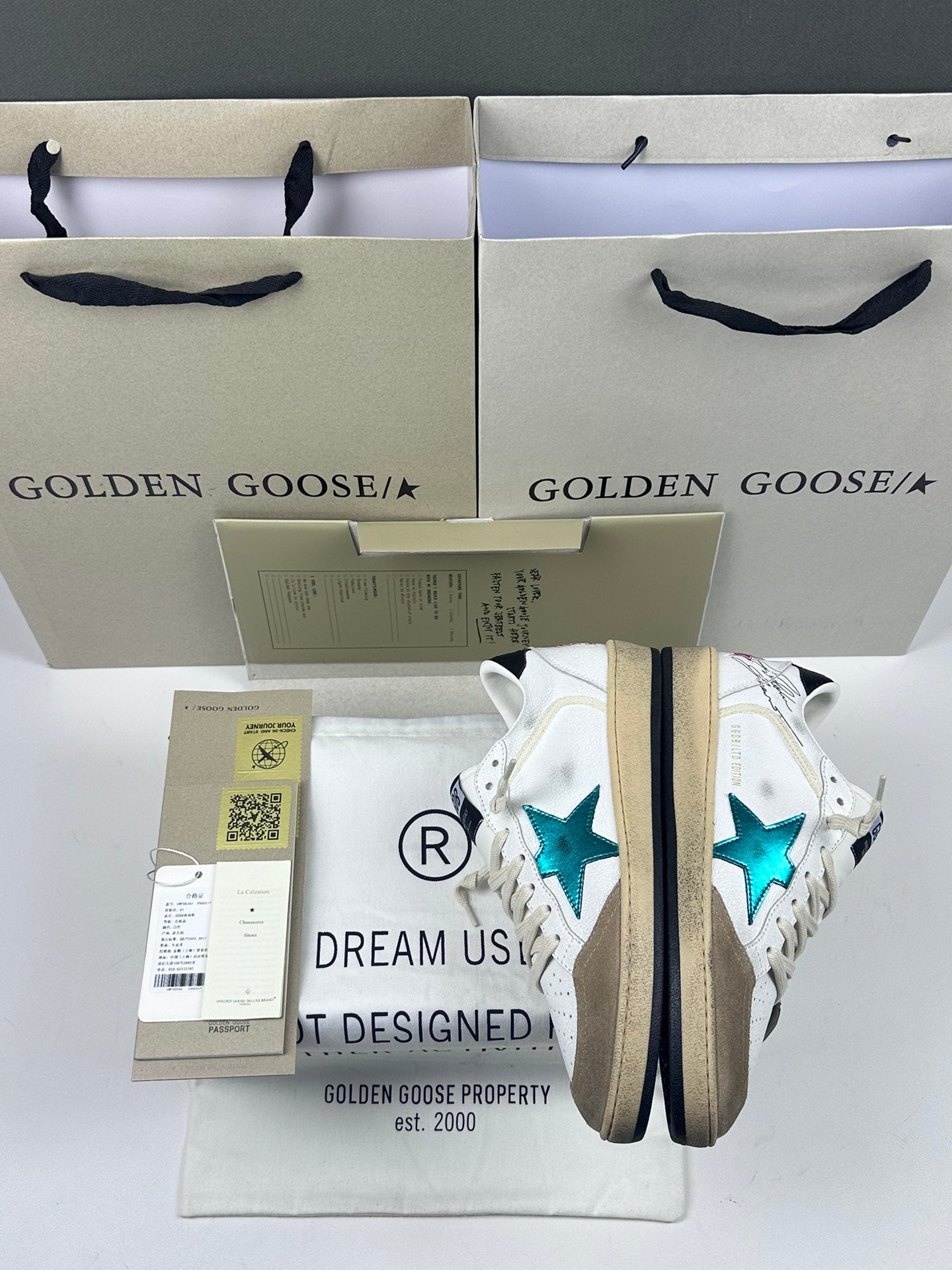 Golden Goose Ball-Star 'Metallic Green Star/Black Crocodile Print Heel Tab'