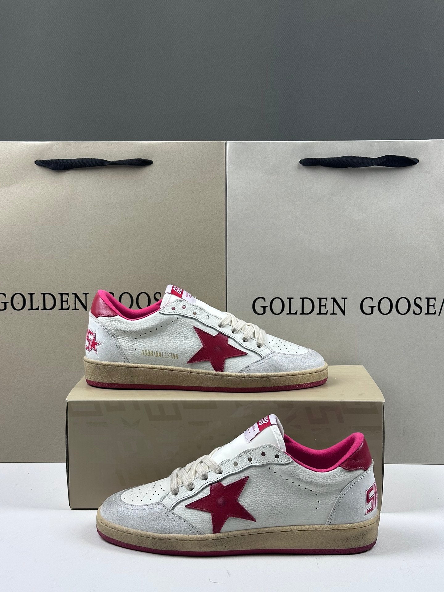 Golden Goose Ball-Star 'Red Star & Heel Tab'