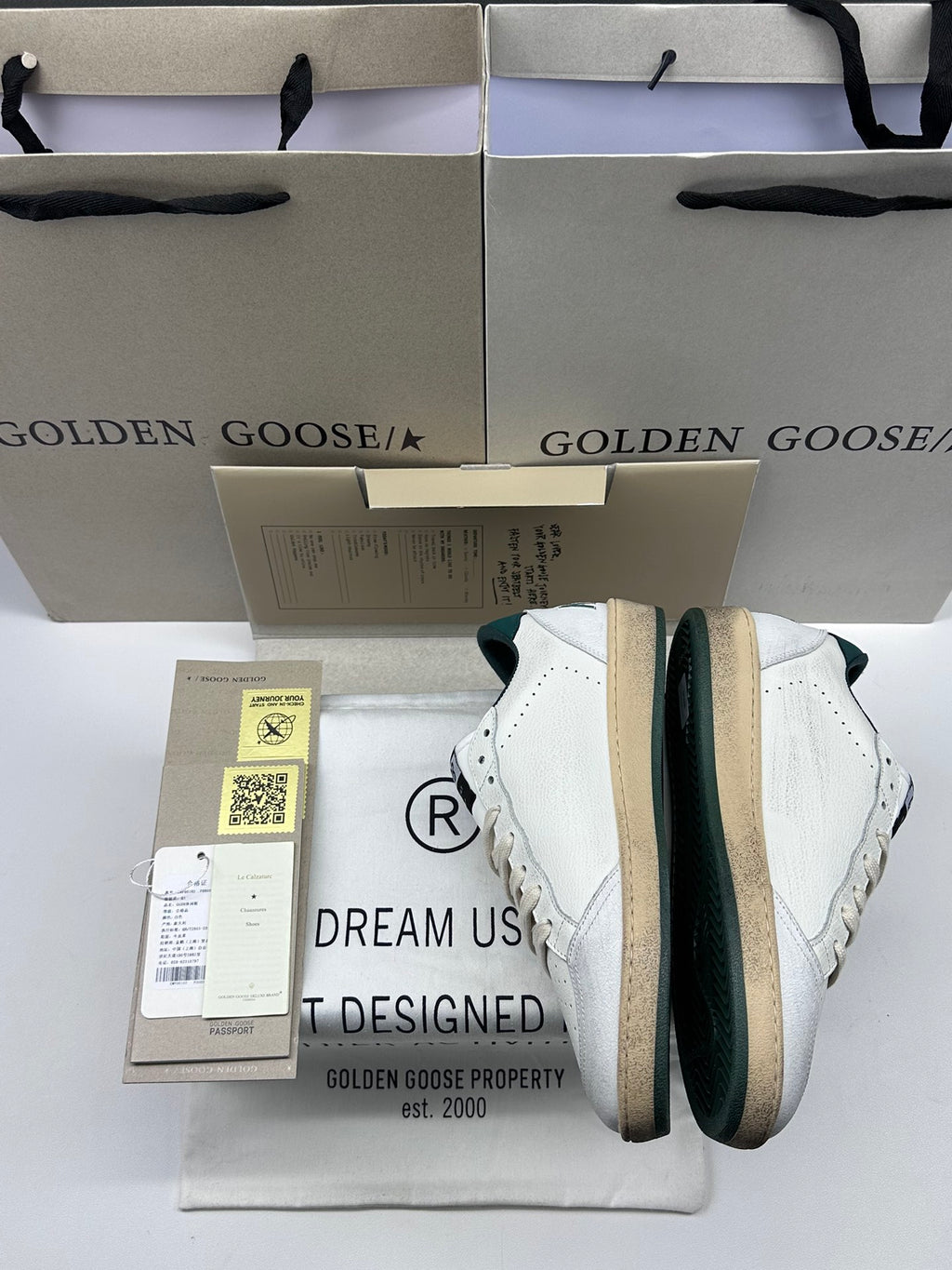 Golden Goose Ball-Star 'Dark Green Star & Heel Tab'