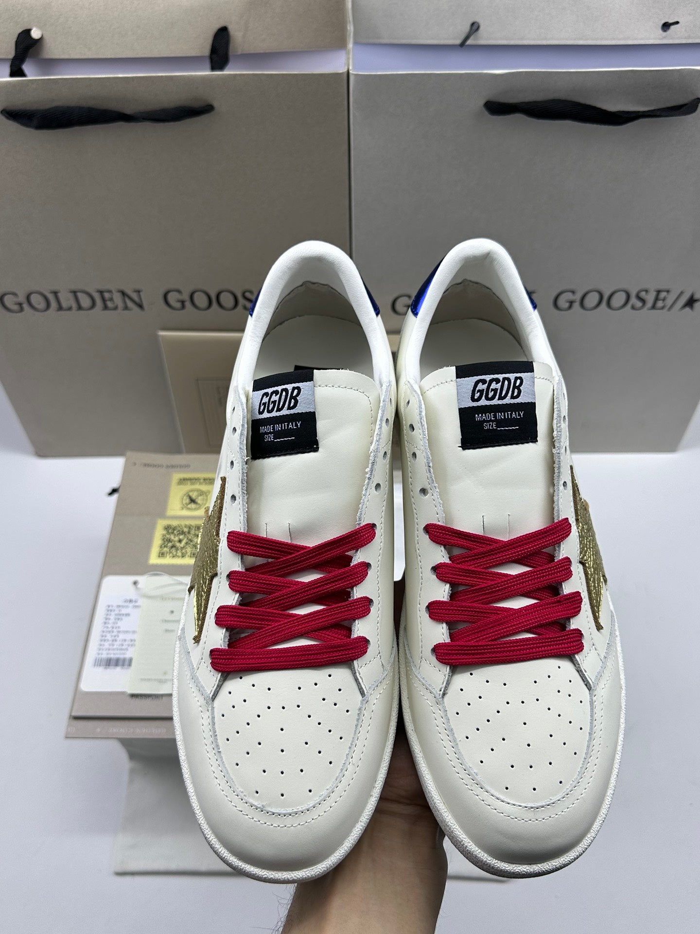 Golden Goose Ball-Star 'Gold Star/Blue Heel Tab'