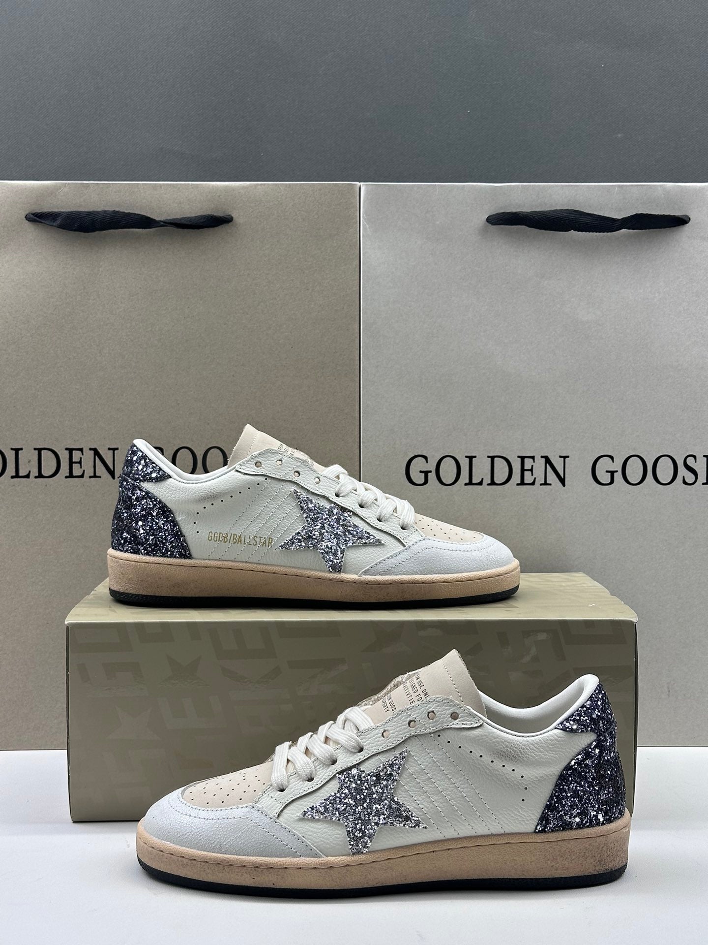 Golden Goose Ball-Star 'Silver Glitter Star/Black Glitter Heel Tab'