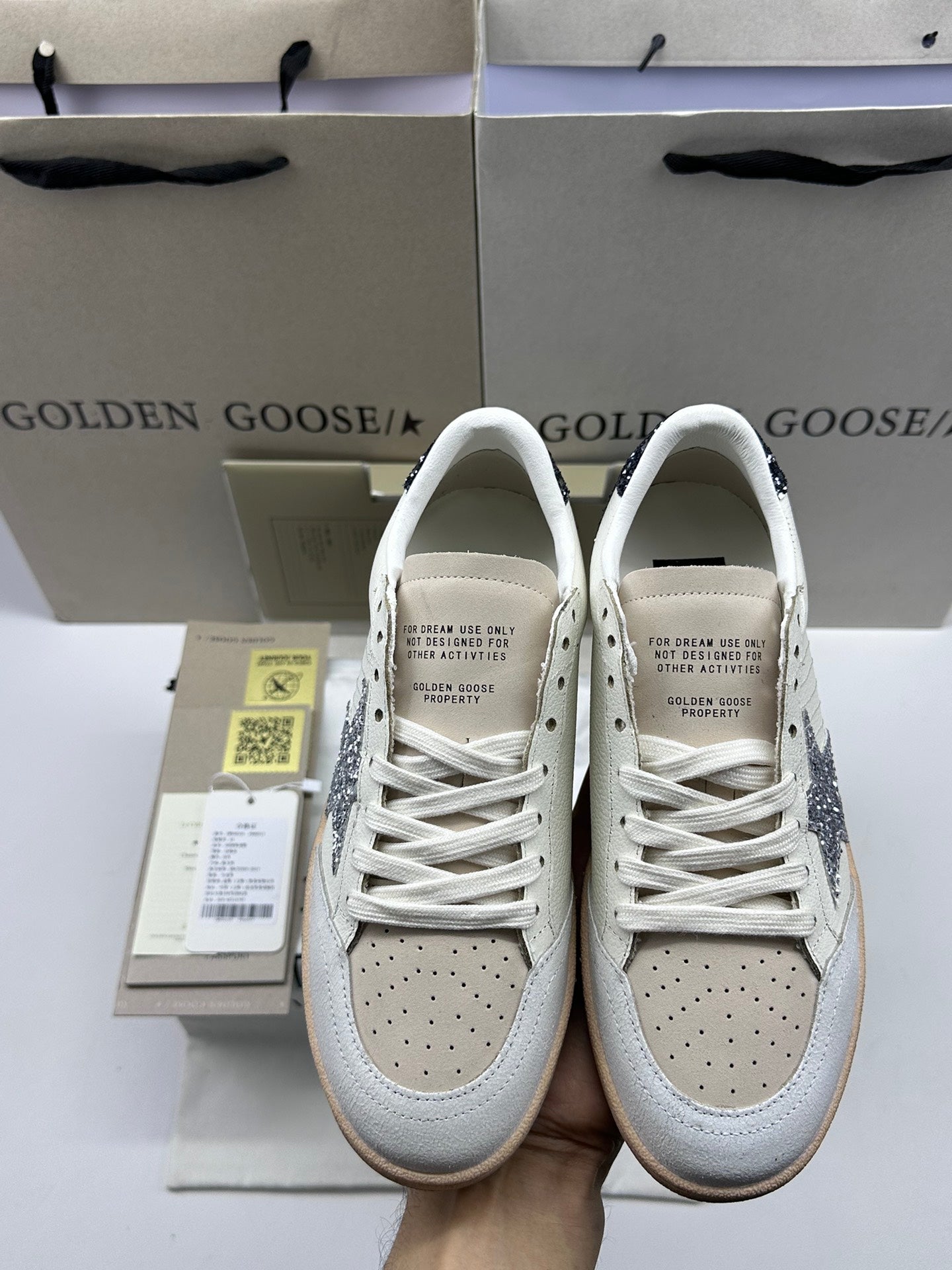Golden Goose Ball-Star 'Silver Glitter Star/Black Glitter Heel Tab'