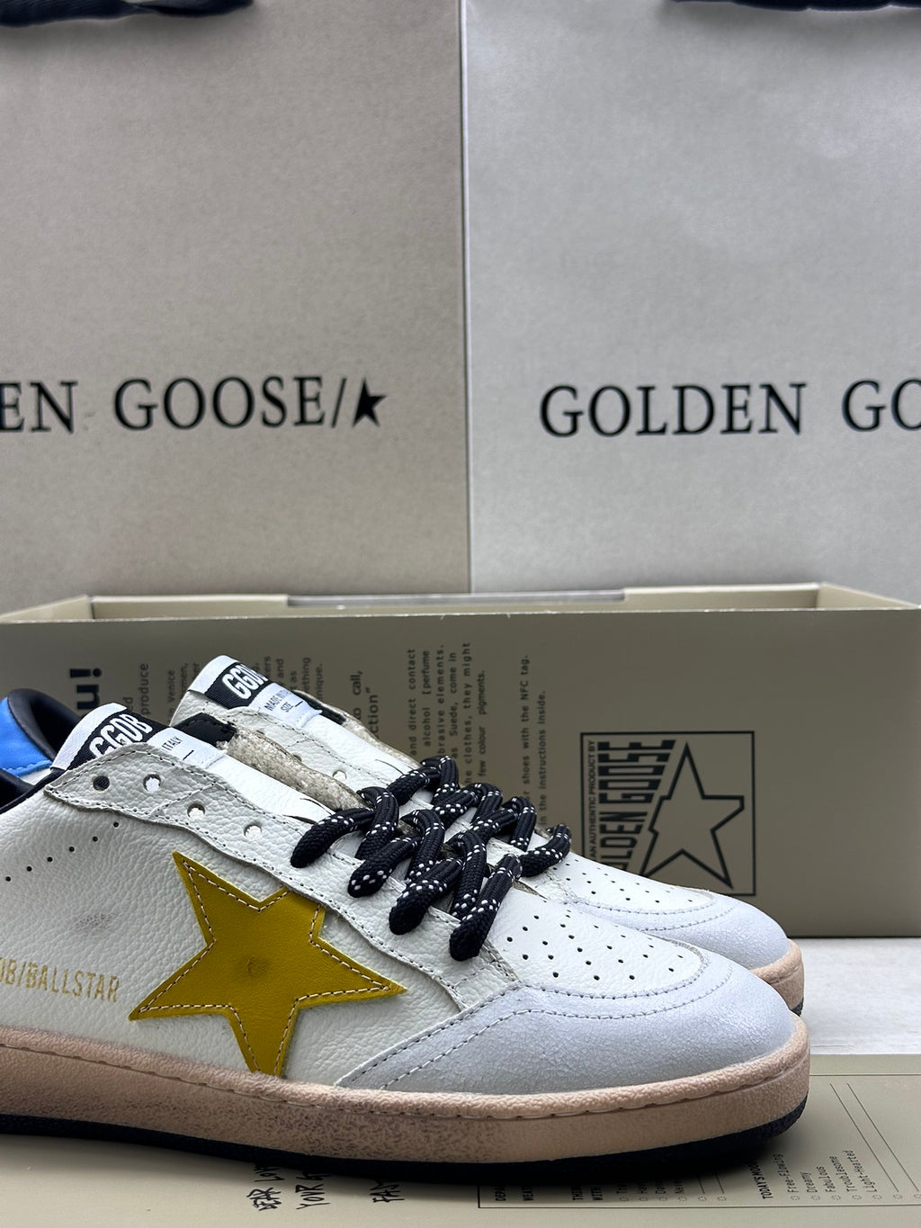 Golden Goose Ball-Star 'Yellow Star/Sky Blue Heel Tab'