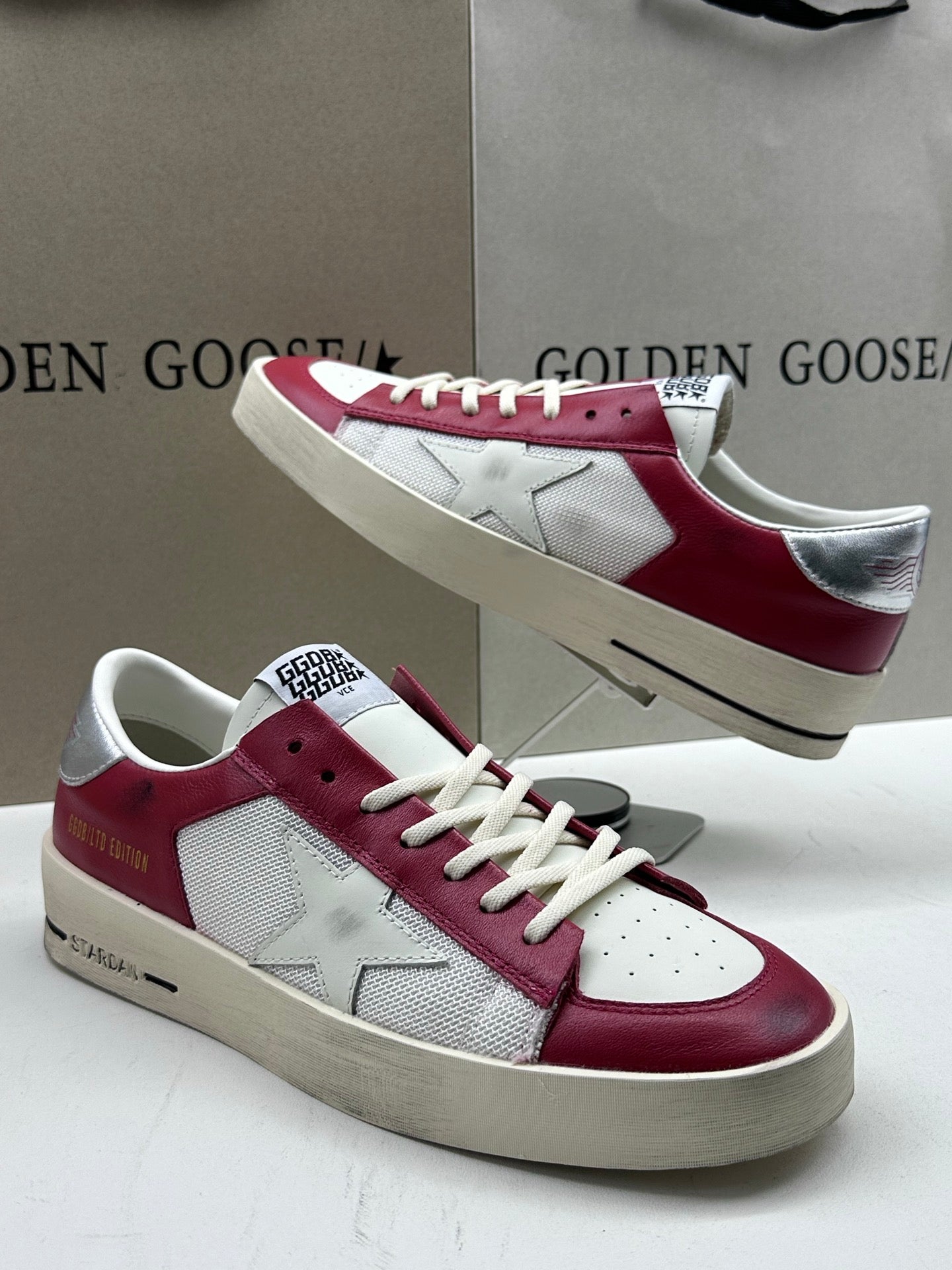 Golden Goose Stardan 'Mesh Grey Star/Silver Metallic Heel Tab'