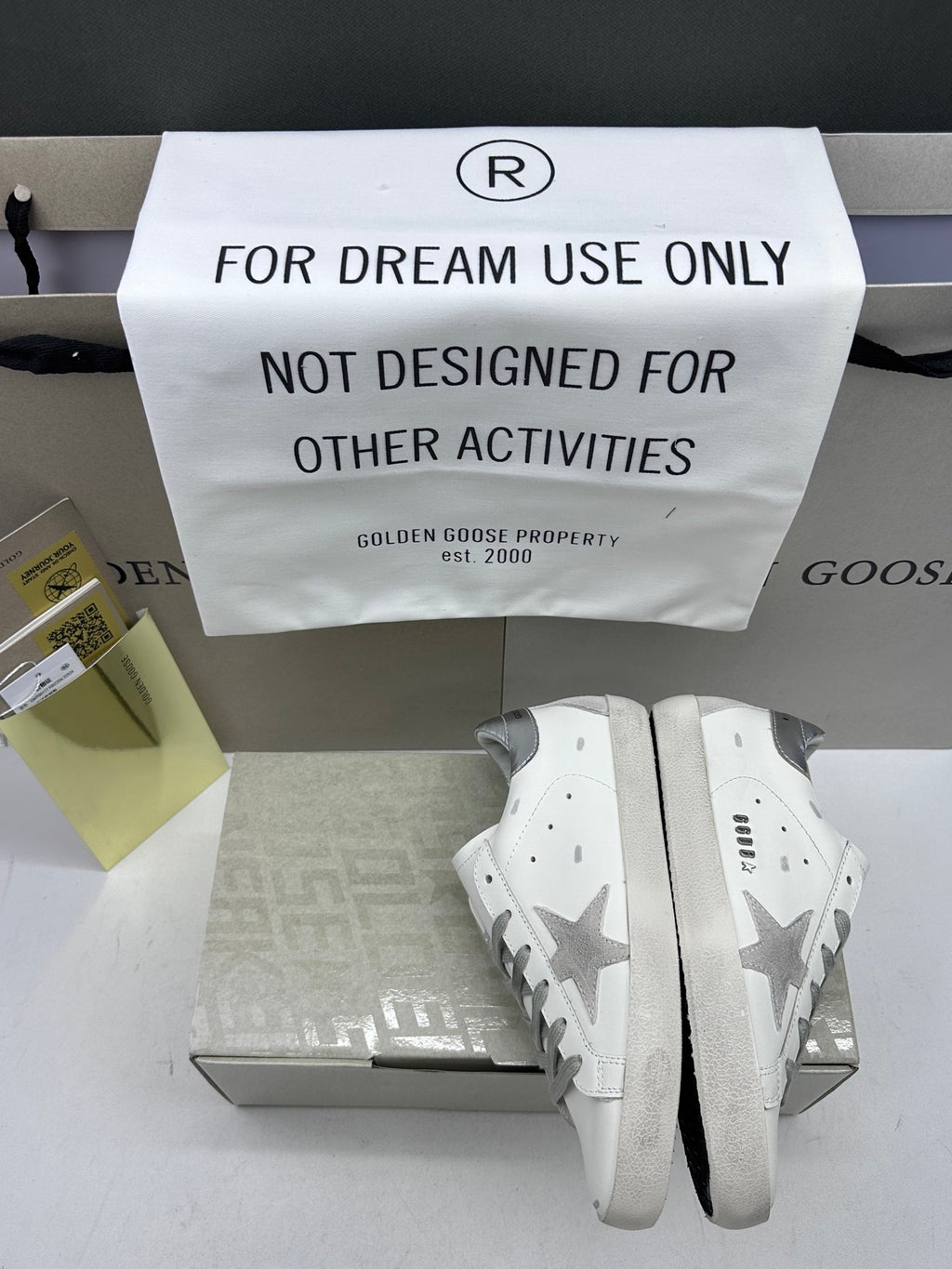 Golden Goose Super-Star 'Grey Suede Star/Silver Heel Tab'