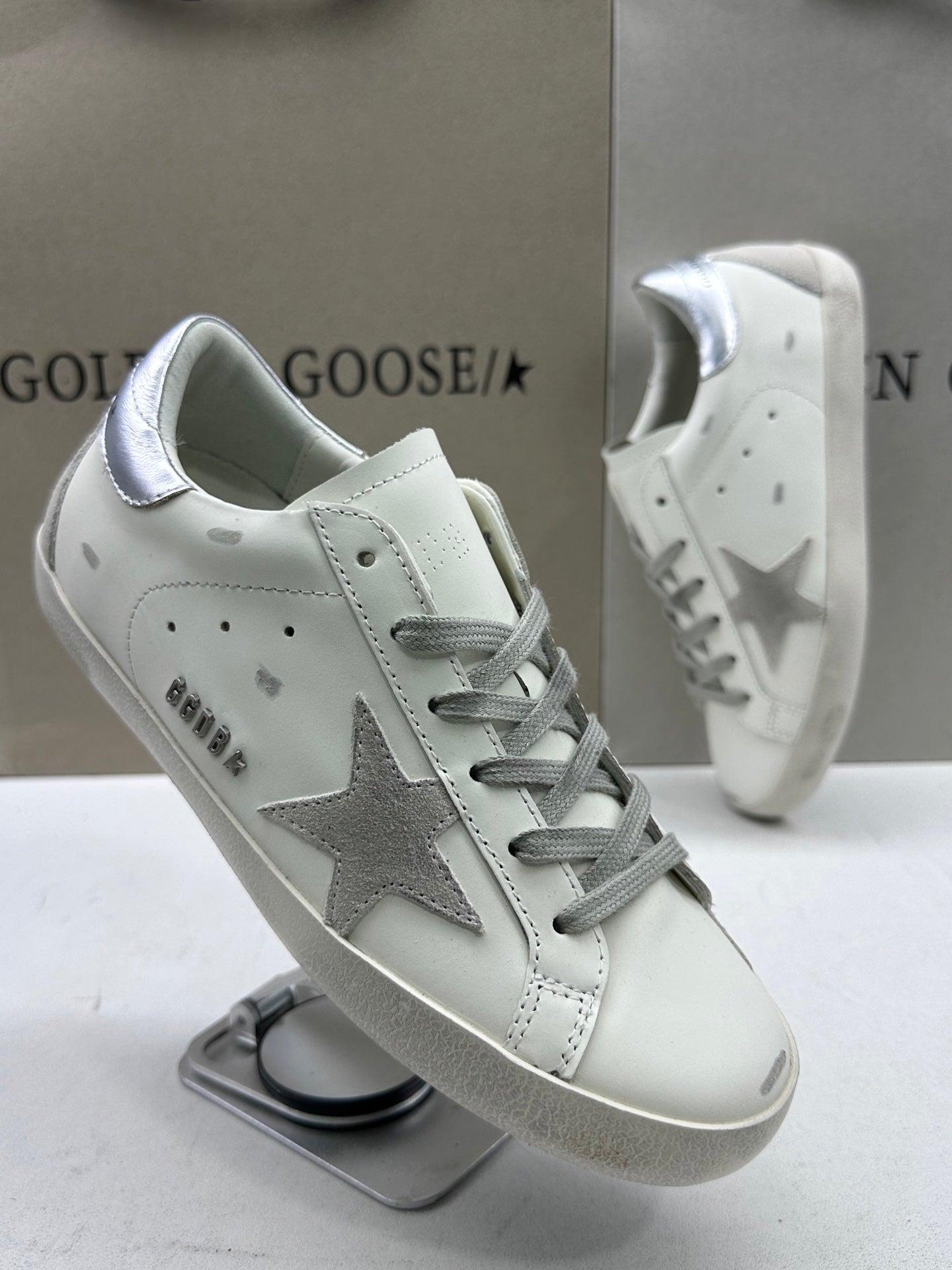 Golden Goose Super-Star 'Grey Suede Star/Silver Heel Tab'