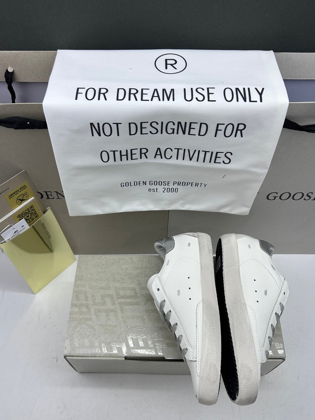 Golden Goose Super-Star 'Grey Suede Star/Silver Heel Tab'