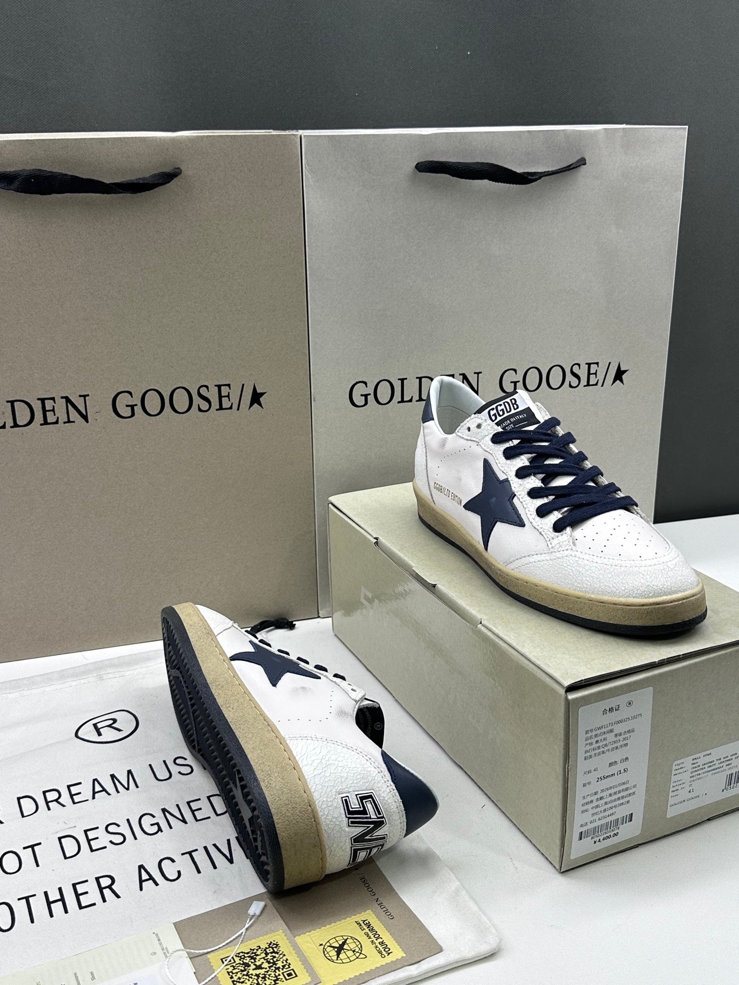 Golden Goose Ball-Star 'Dark Blue Star & Heel Tab'