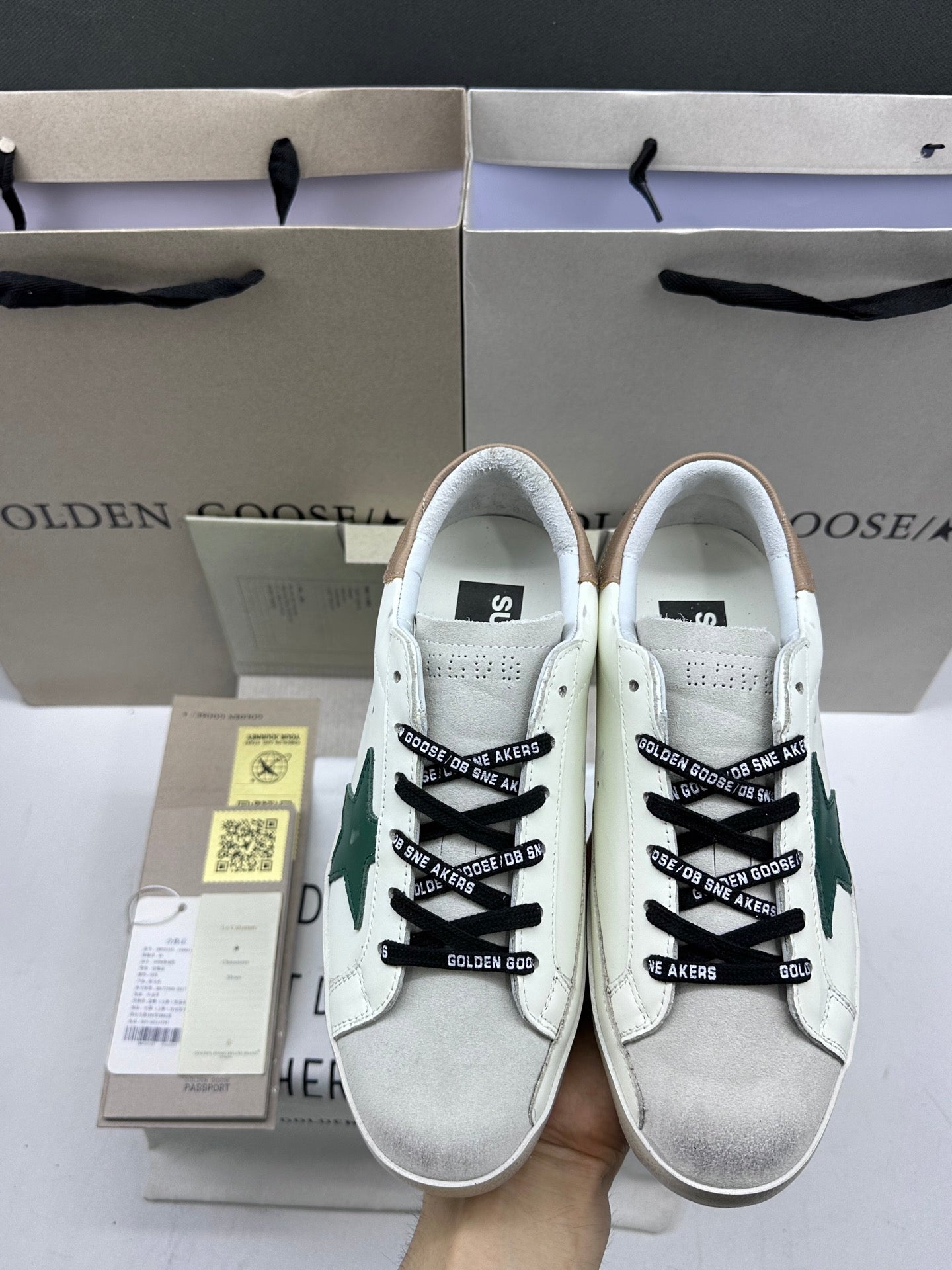 Golden Goose Super-Star 'Green Leather Star/Light Brown Leather Heel Tab'