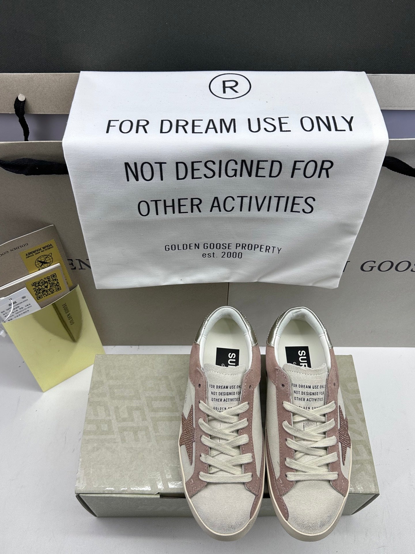 Golden Goose Super-Star 'Pink Crystal Star/Silver Heel Tab'