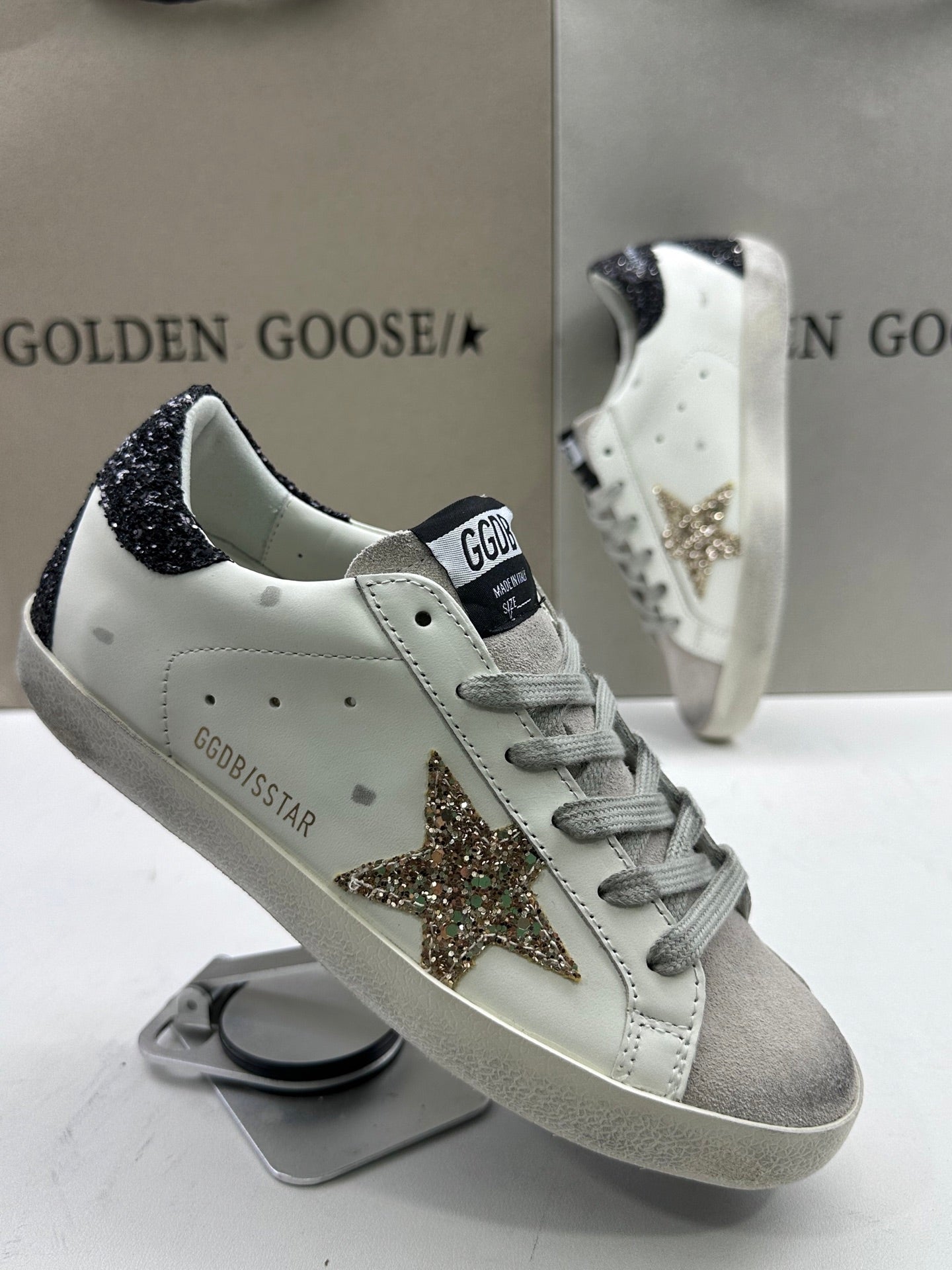 Golden Goose Super-Star 'Gold Glitter Star/Black Glitter Heel Tab'